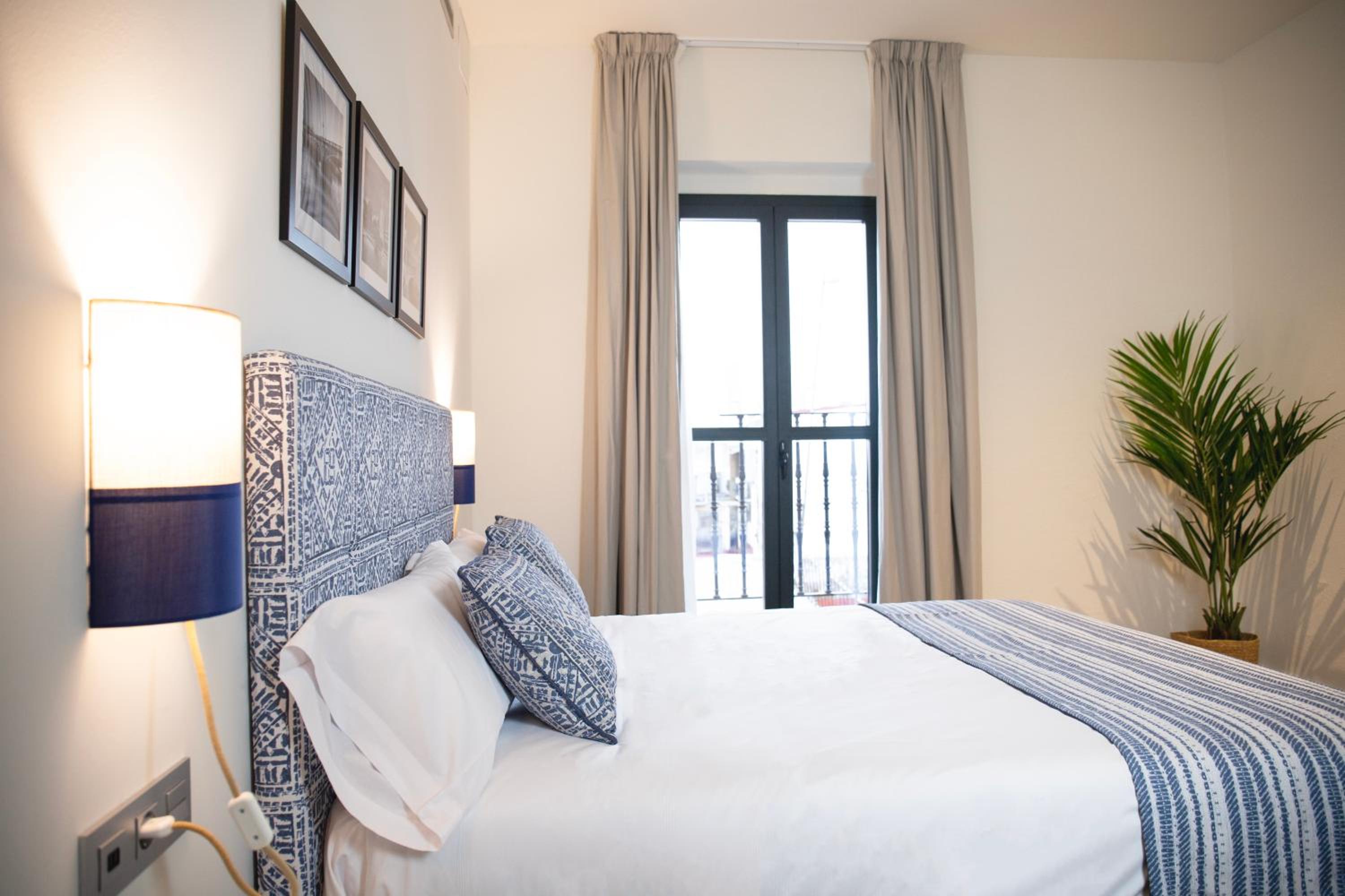 Superior Apartment - Photo 14