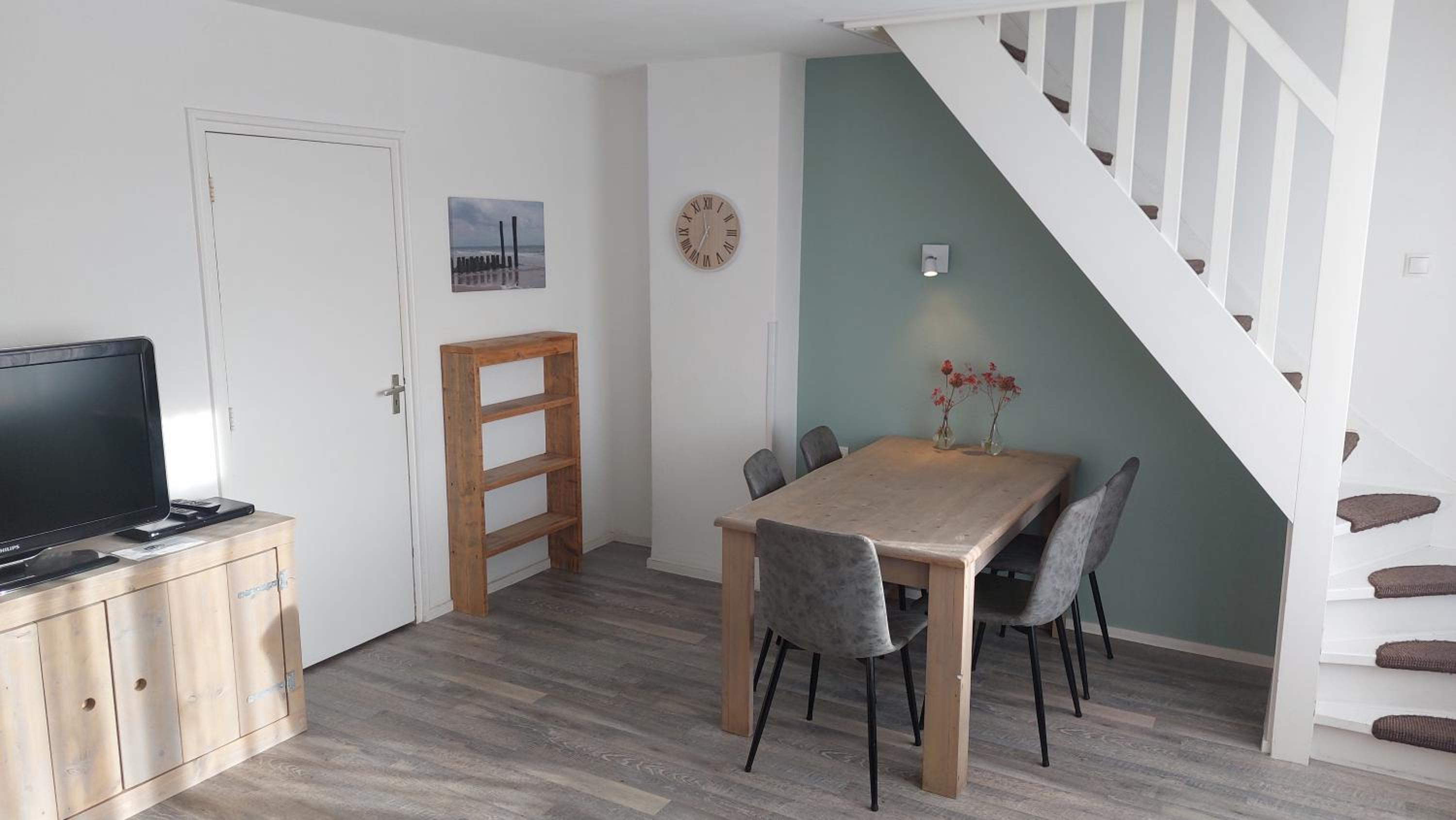 Three-Bedroom Apartment - Photo 1
