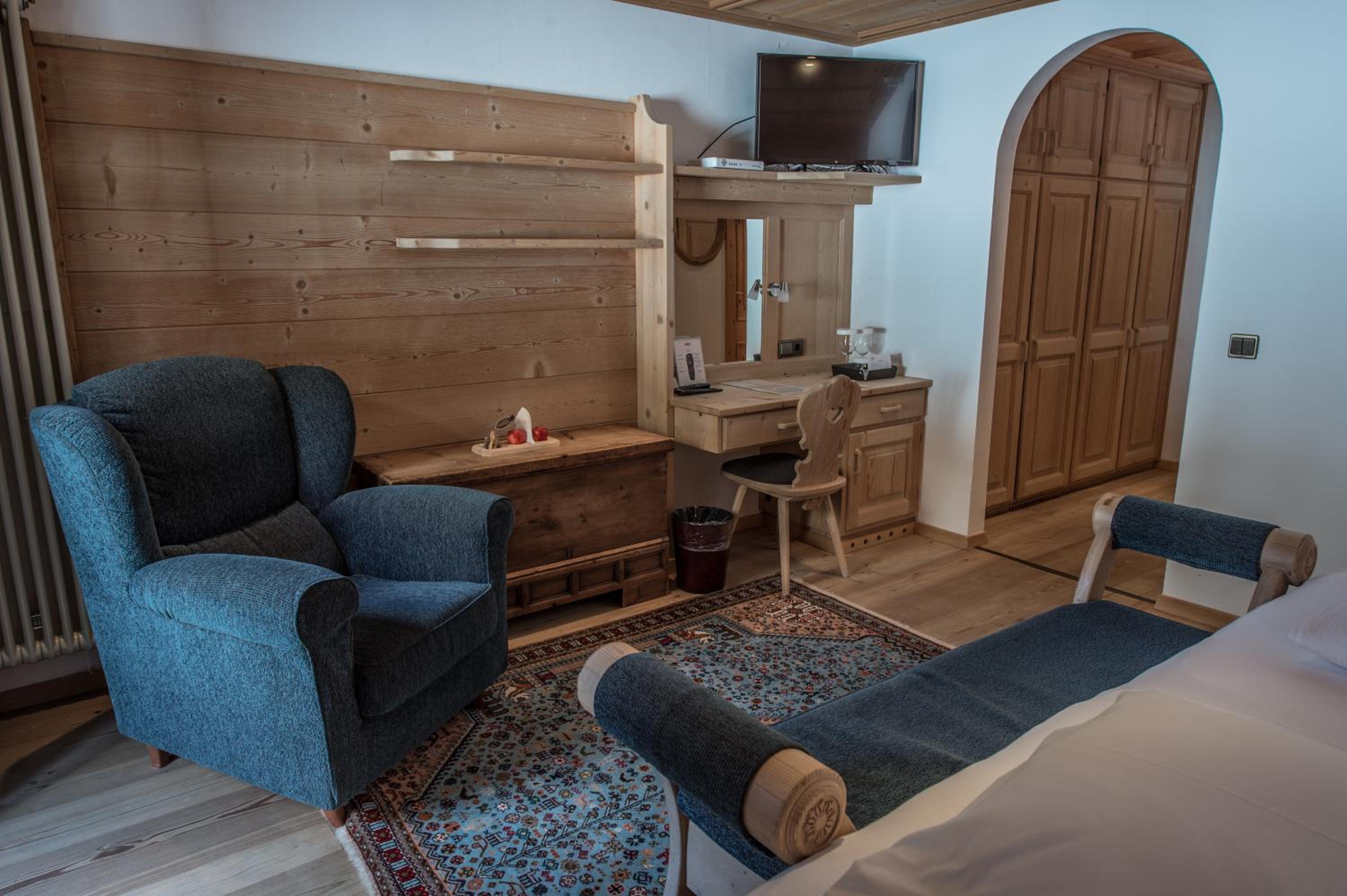 Standard Double or Twin Room - Photo 6