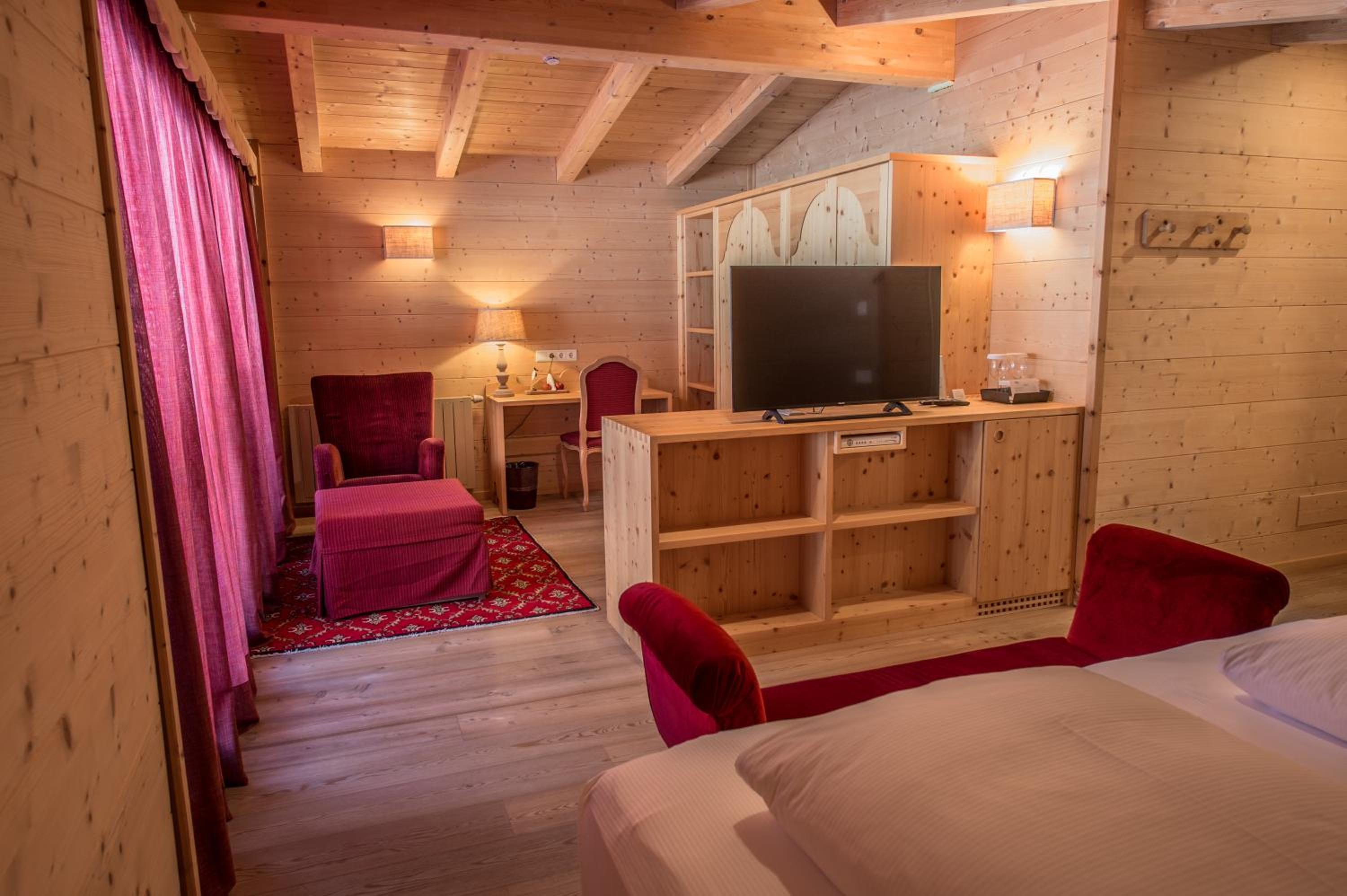Junior Suite - Photo 8