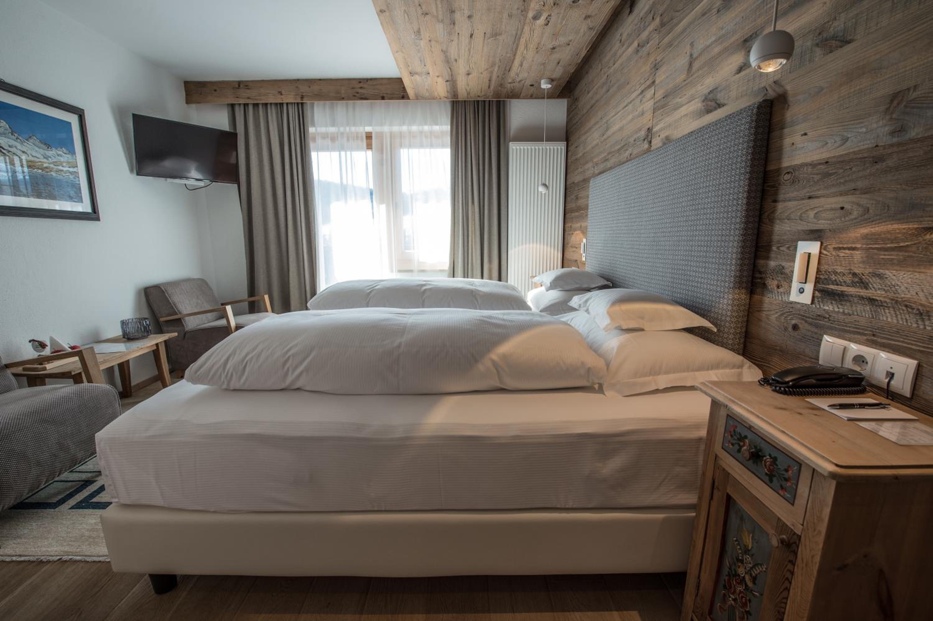 Superior Double or Twin Room - Photo 2