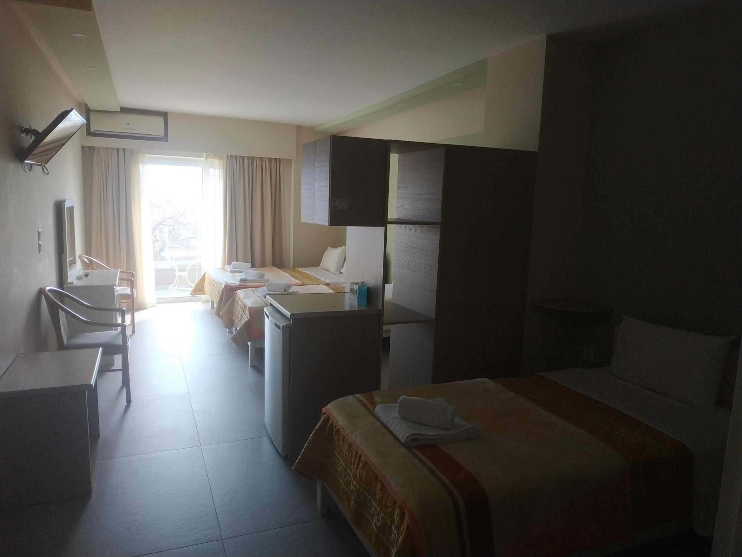 Quadruple Room with Sea View