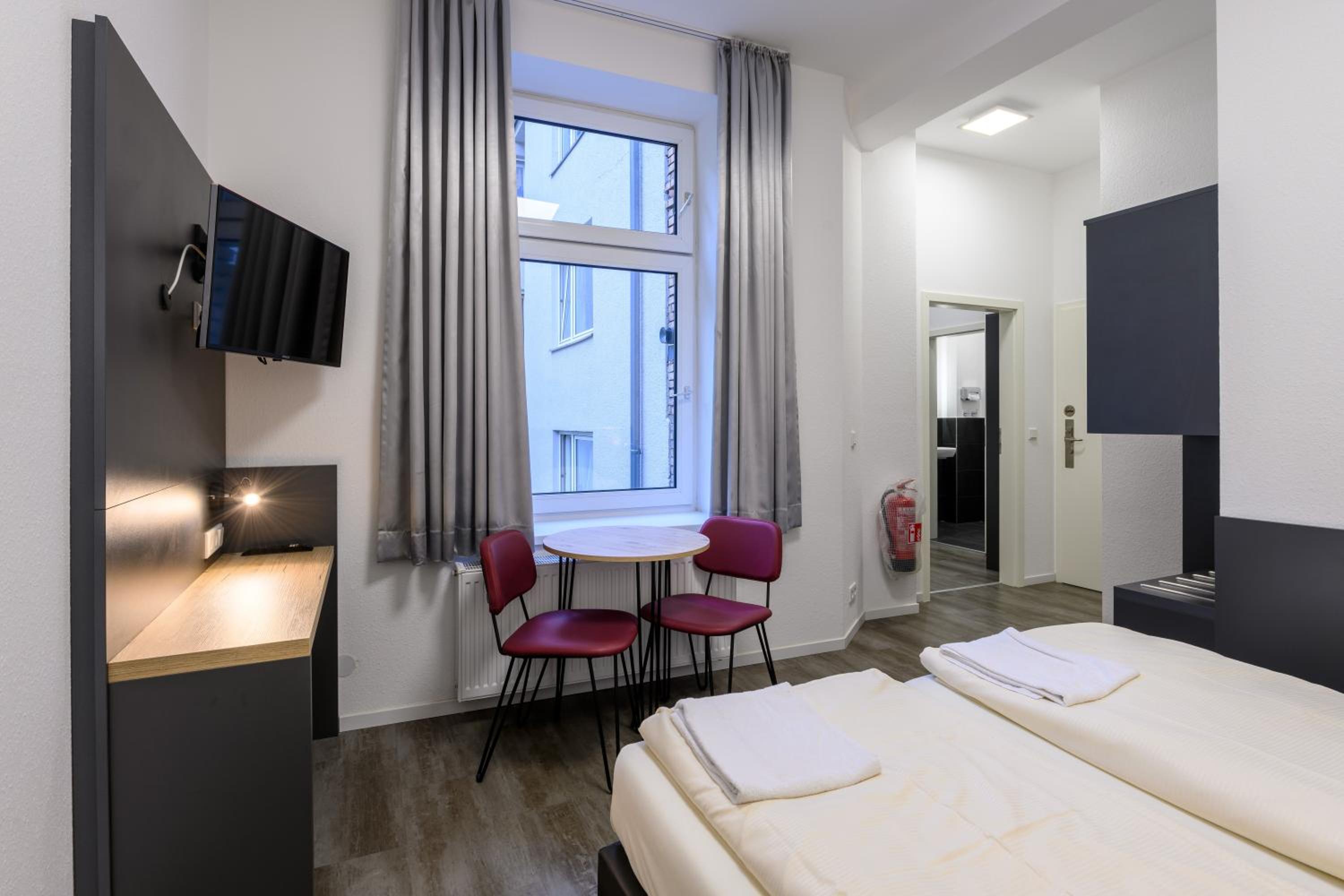 Apartment with Kitchen