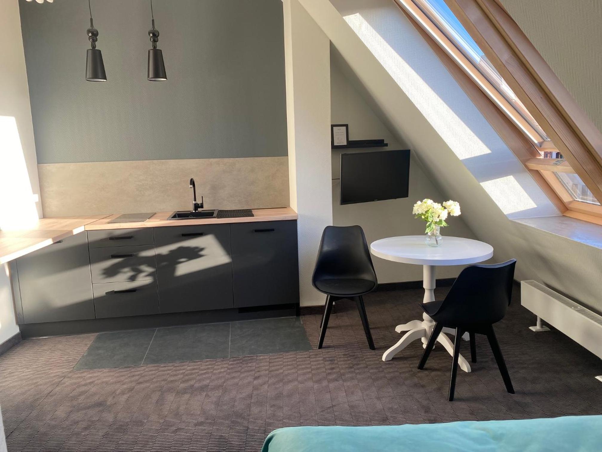 Studio Apartment