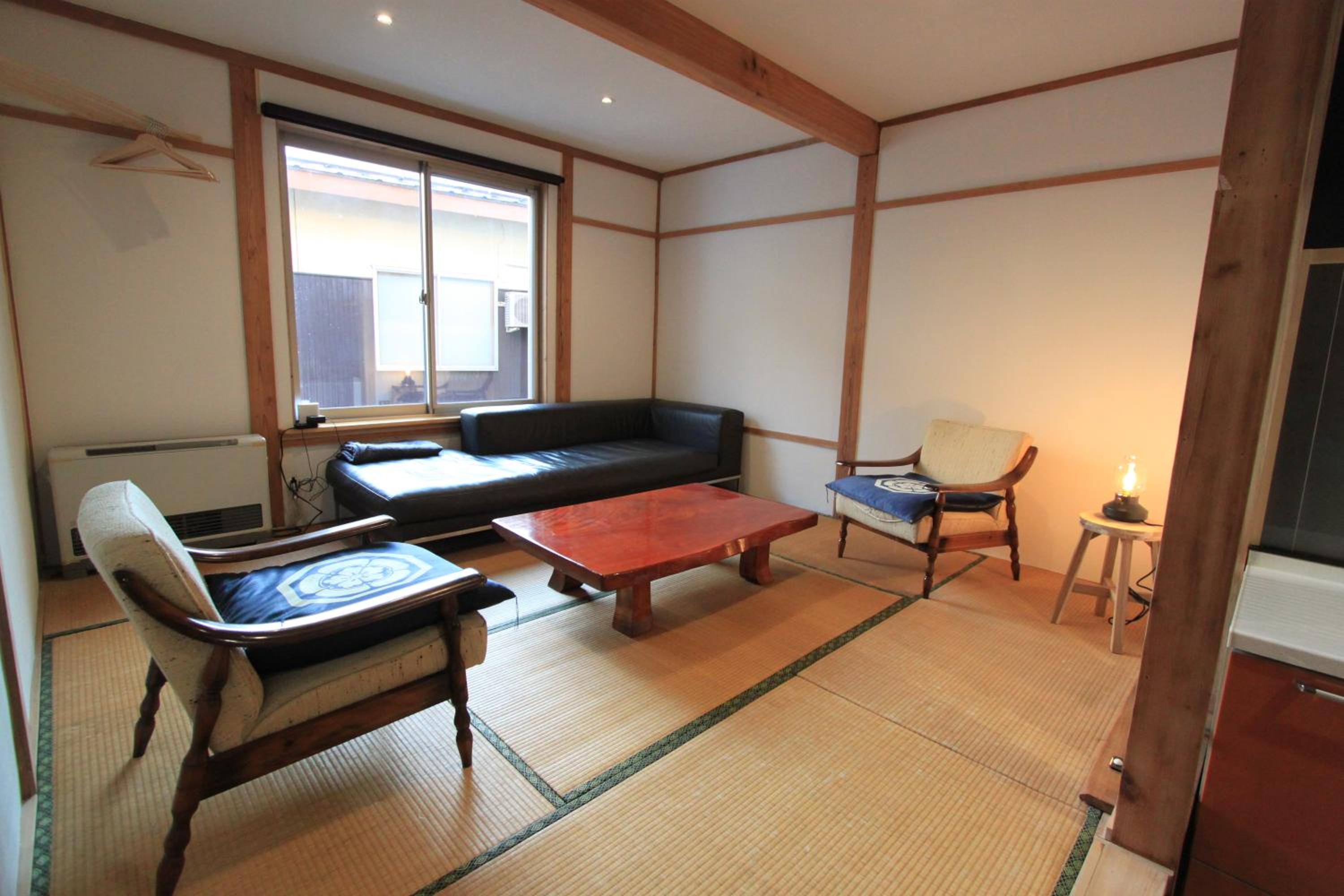 Apartment photo 1