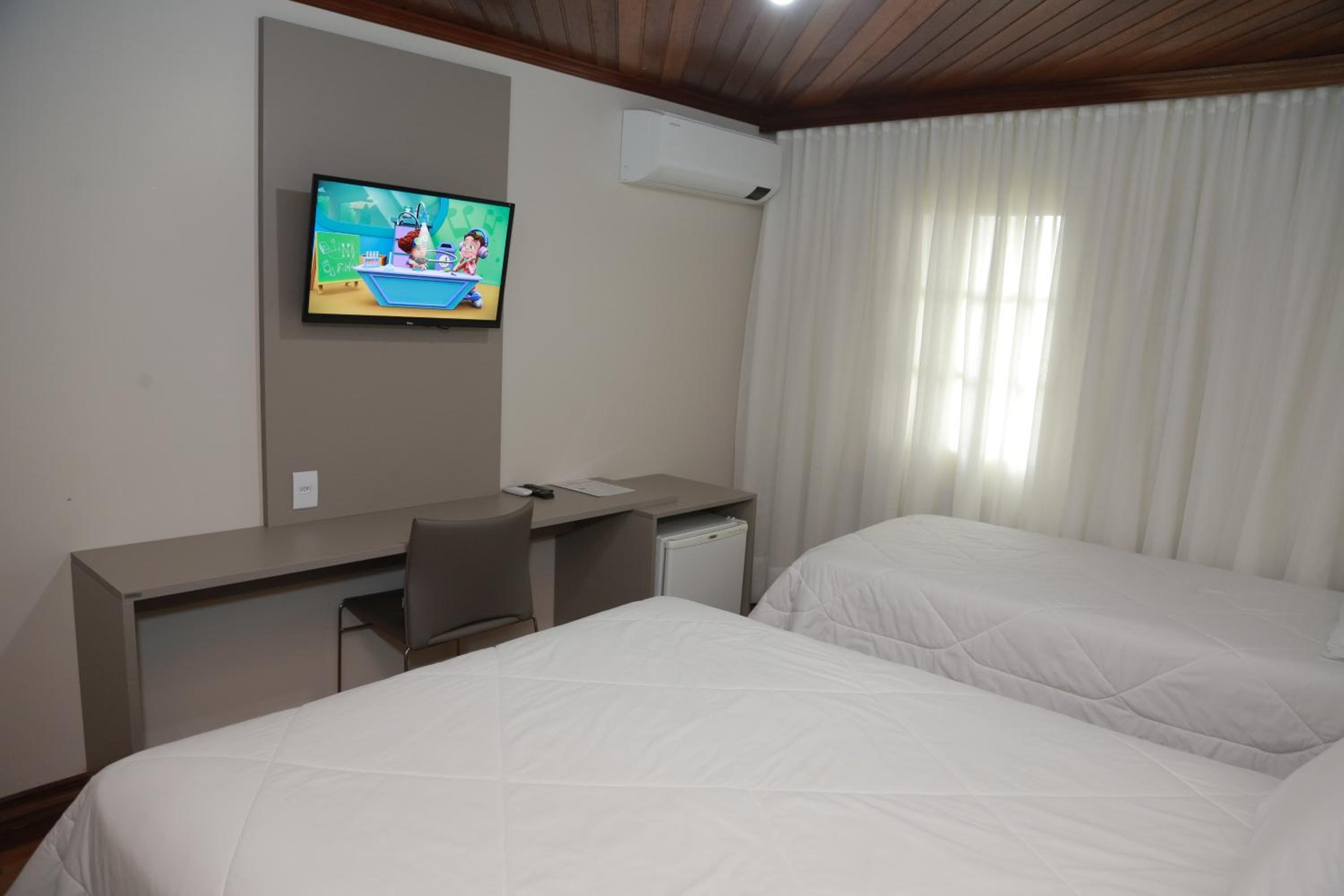 Luxury Triple Room