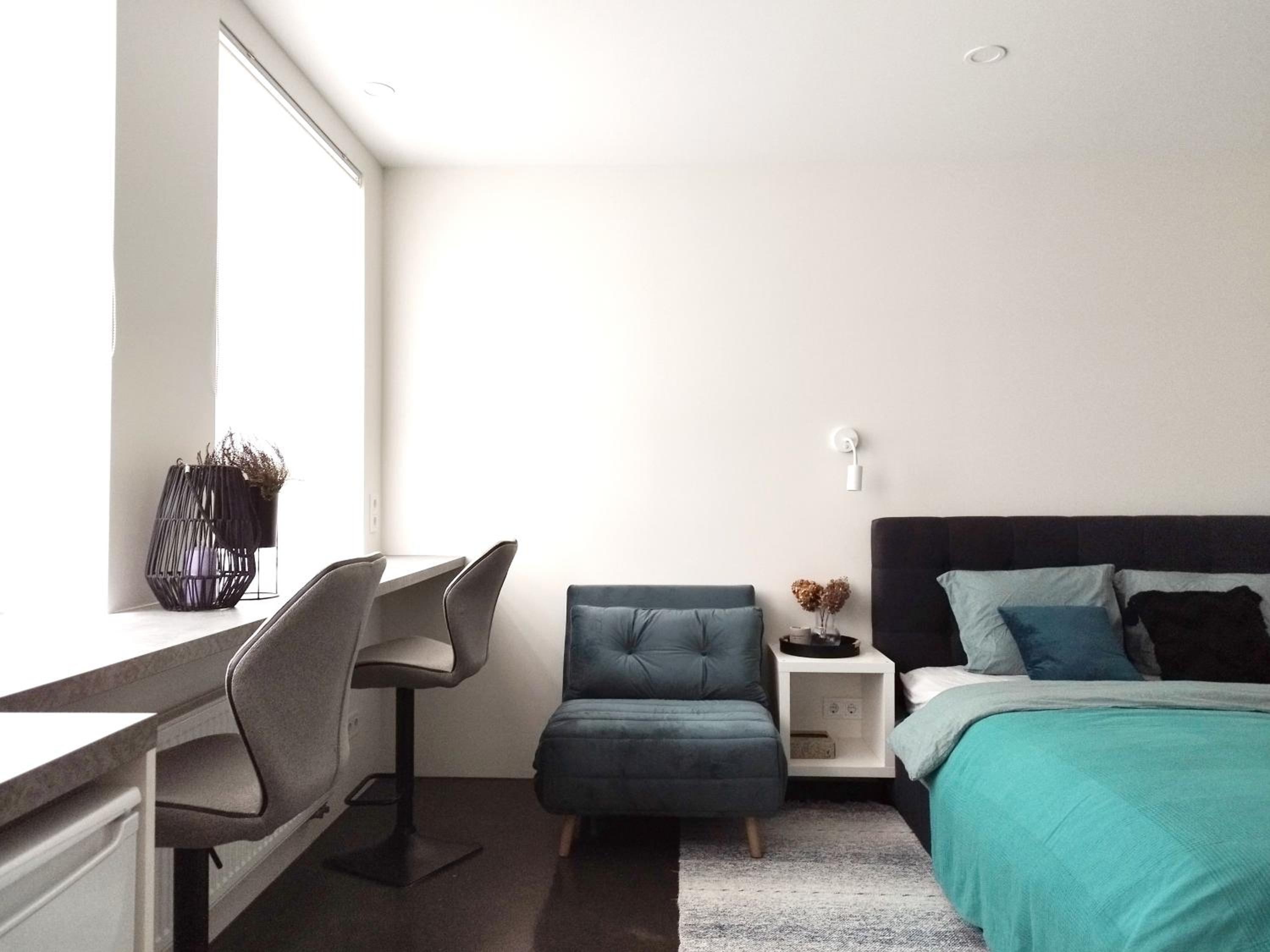 One-Bedroom Apartment - Photo 7