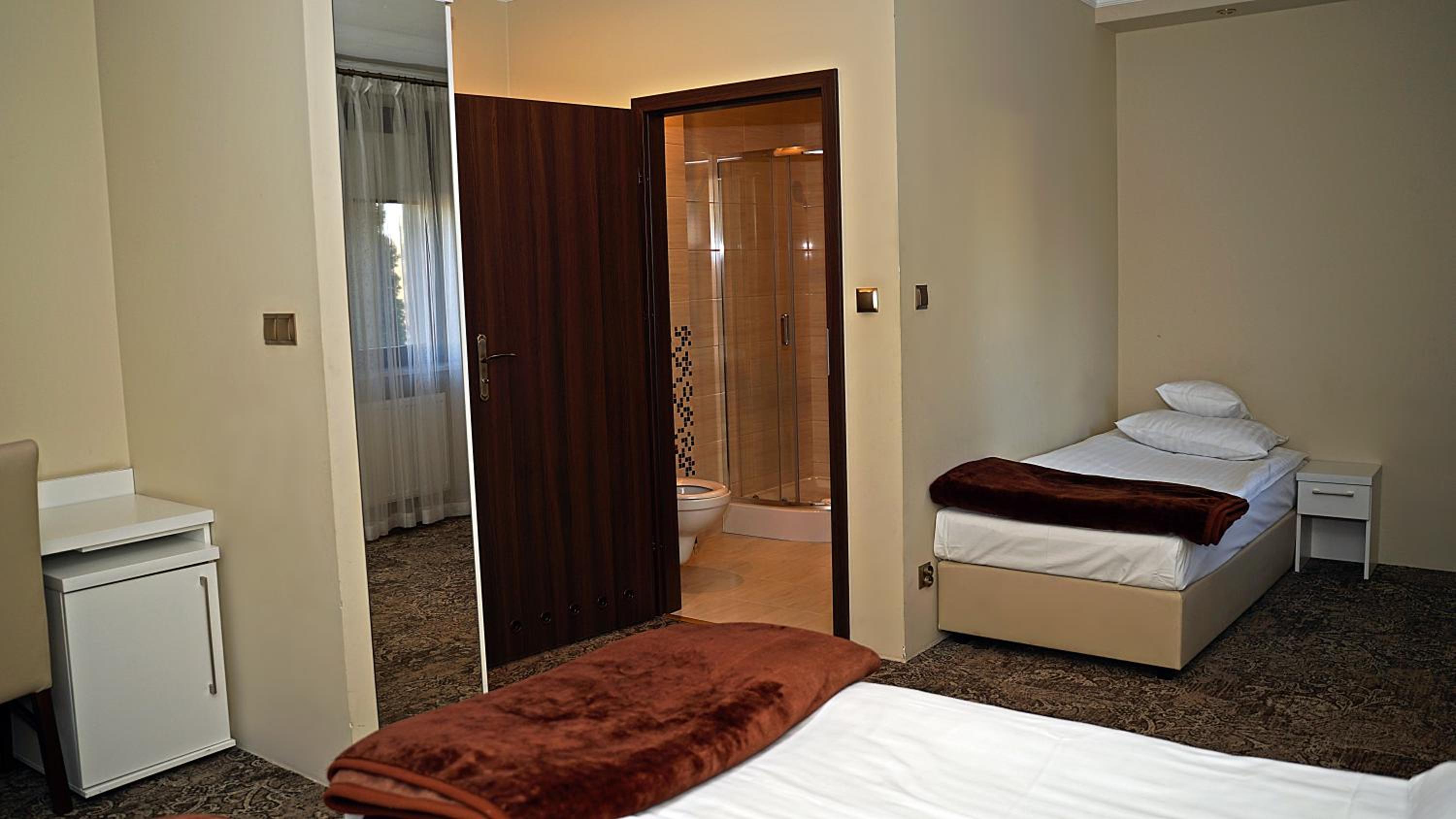 Triple Room - Photo 6