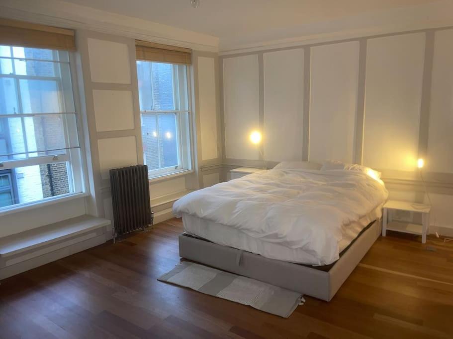 Two-Bedroom Apartment photo 2
