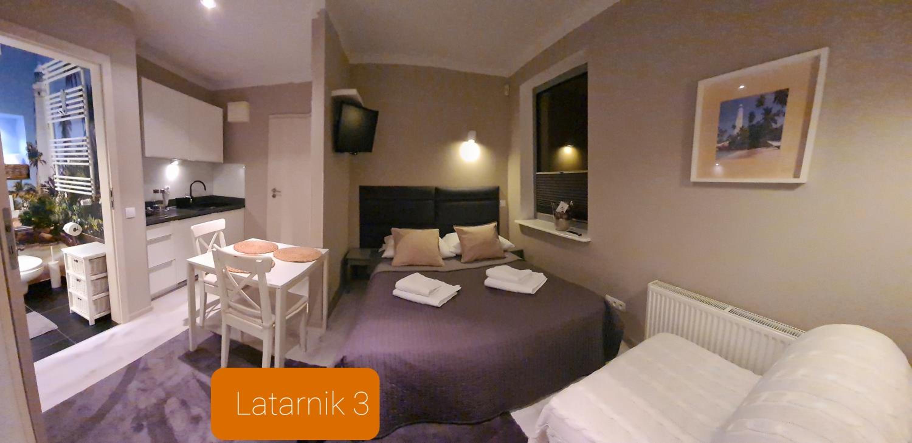 Studio Apartment photo 1