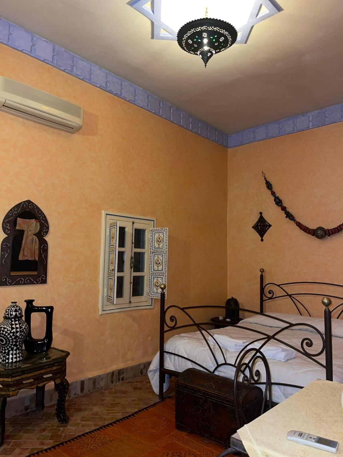 Double Room with Garden View - Photo 2