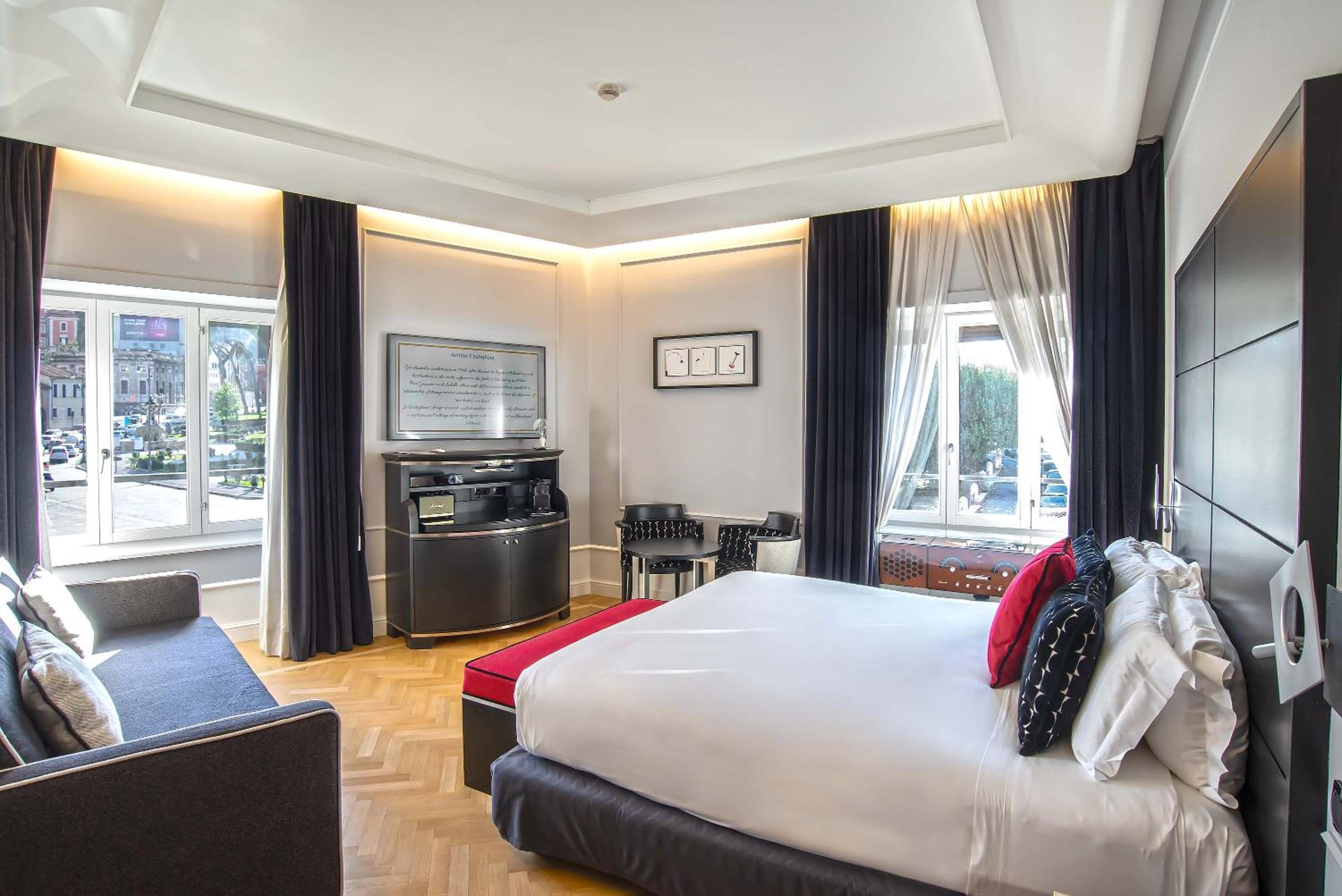 Deluxe Double or Twin Room Plus photo 3