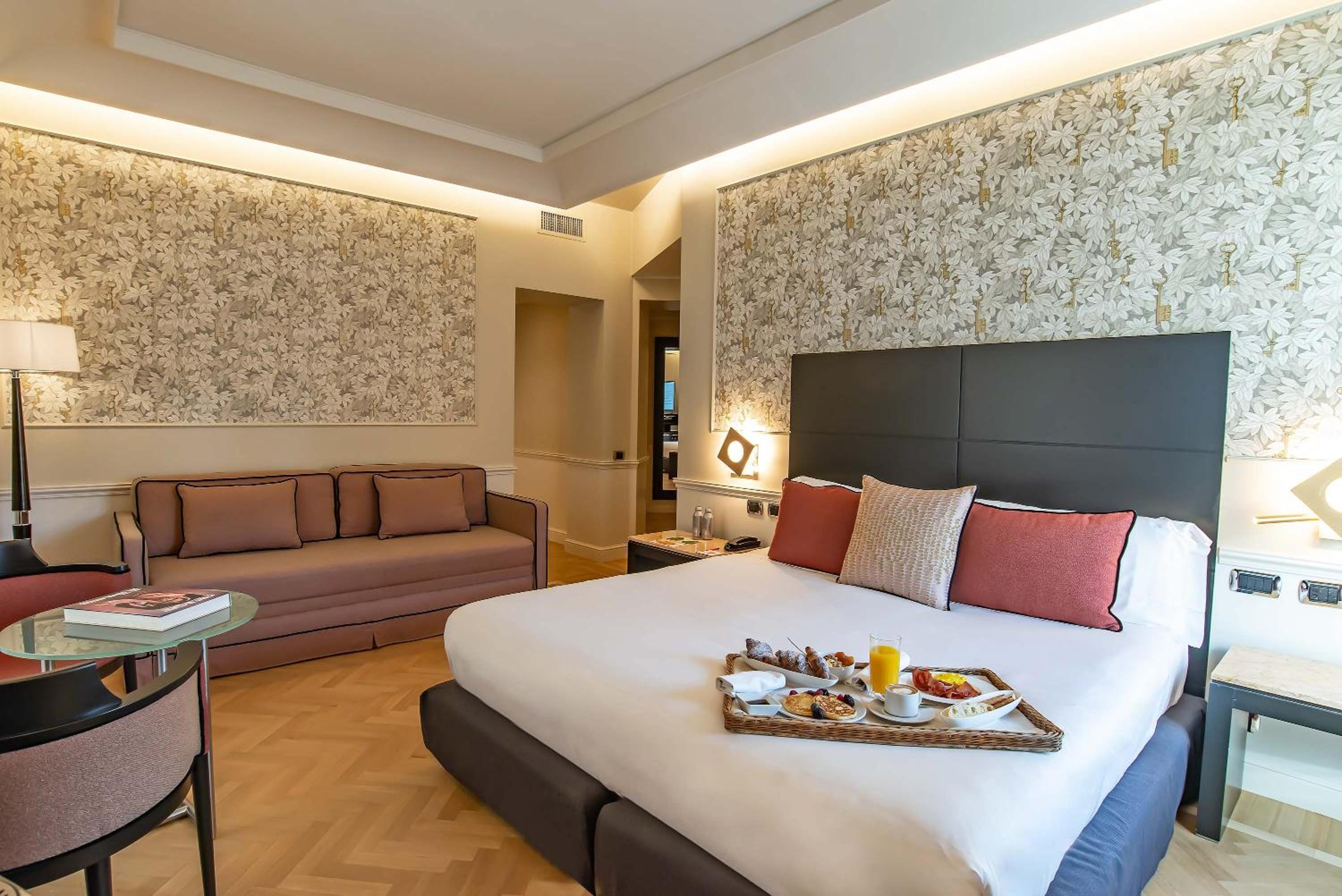 Deluxe Double or Twin Room Plus photo 2