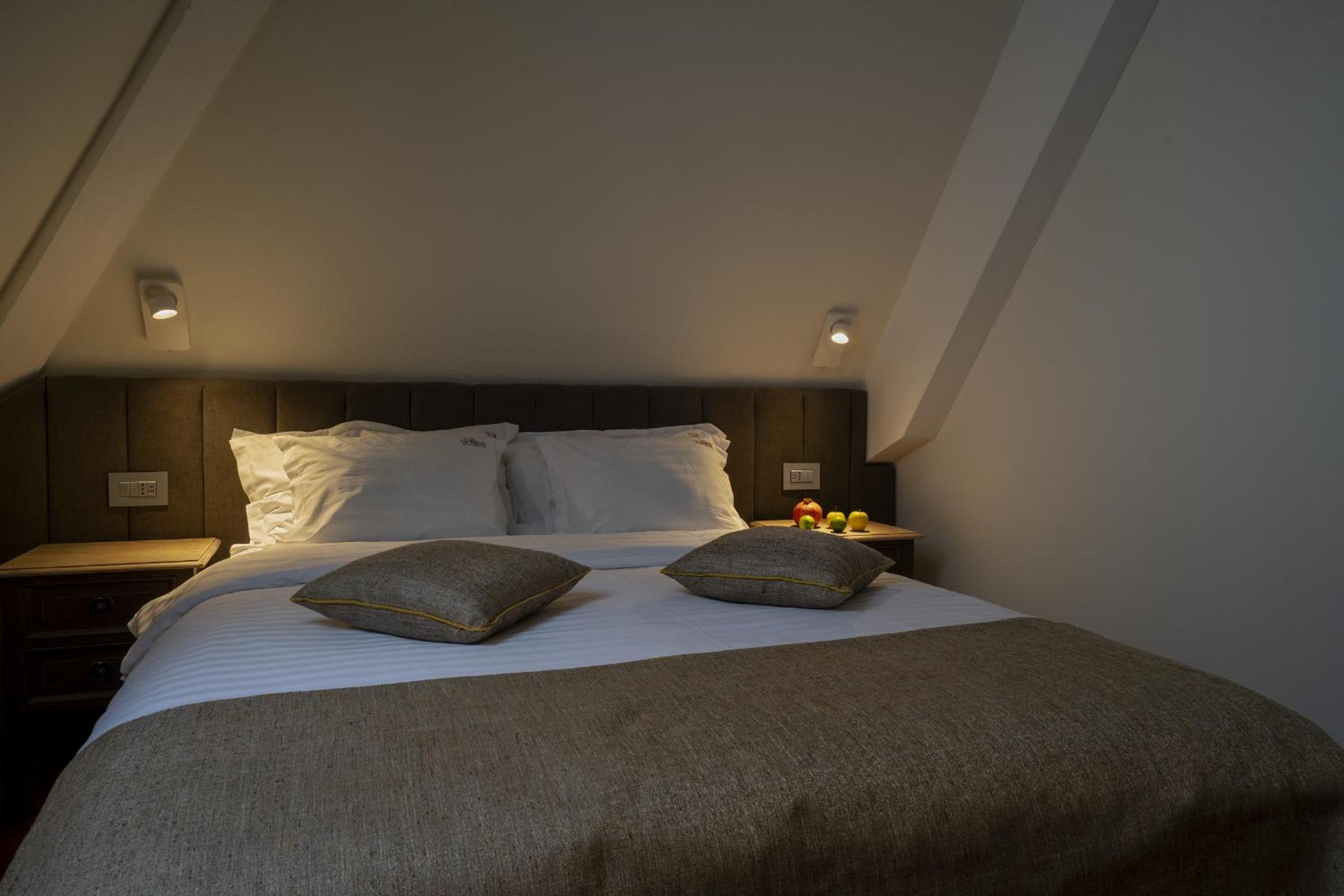 Superior Double Room - Photo 19