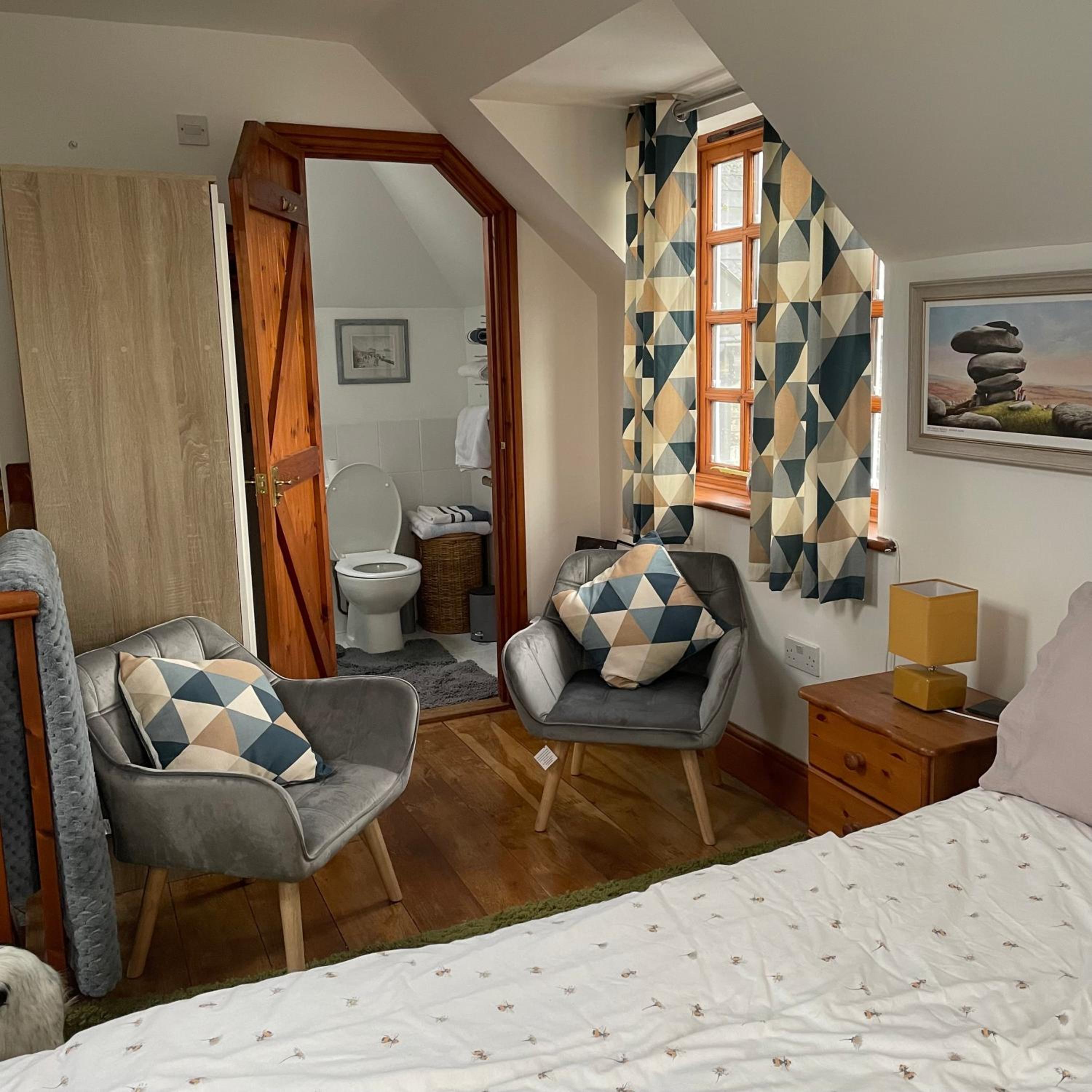 Double Room With Private Bathroom photo 1