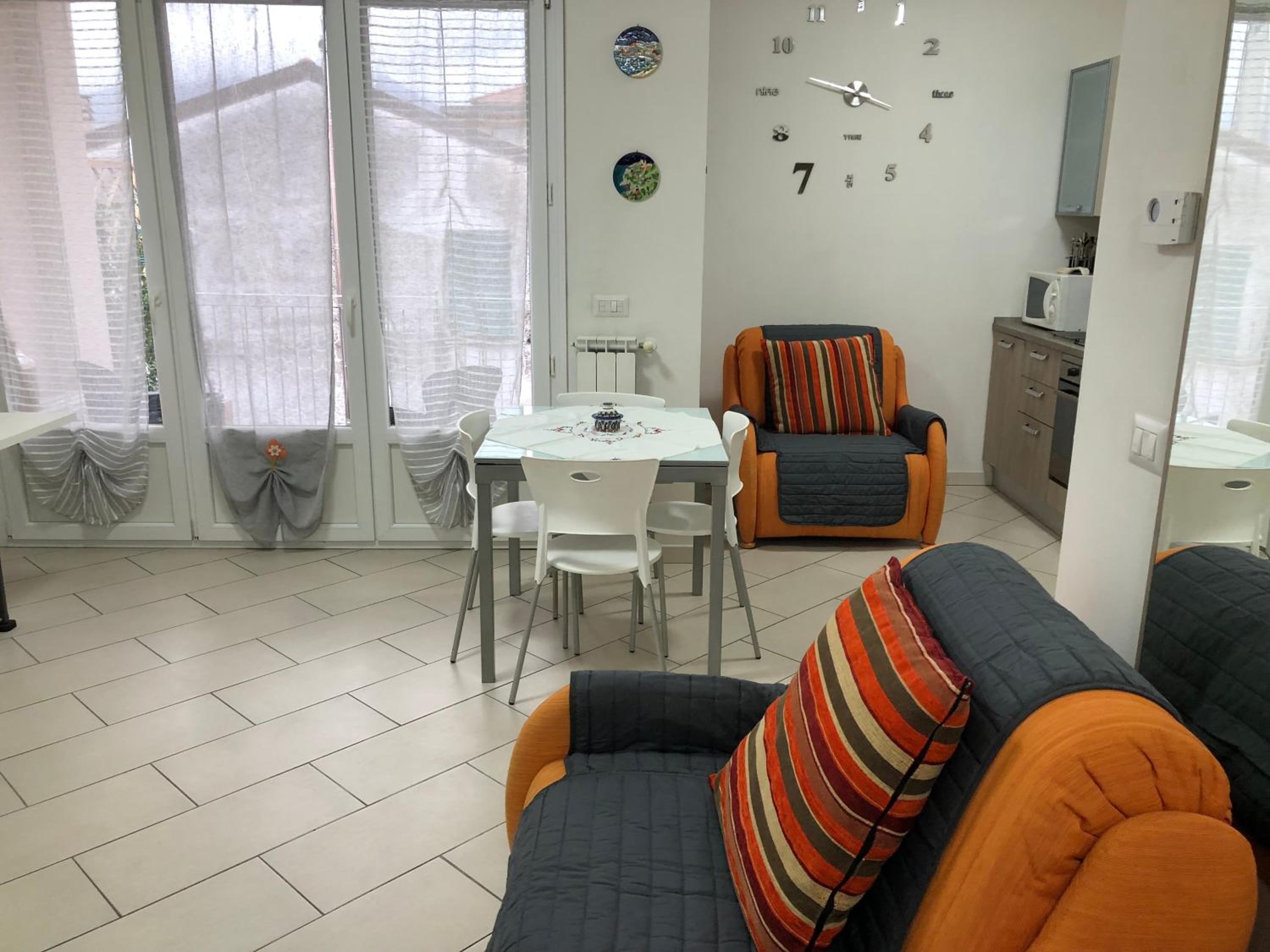 Studio with Terrace - Photo 9