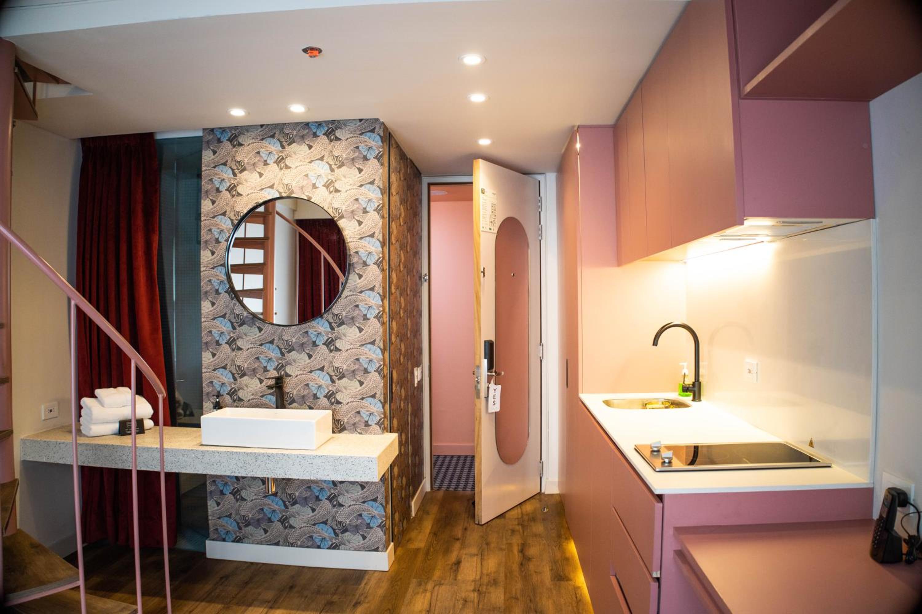Duplex Apartment - Photo 17