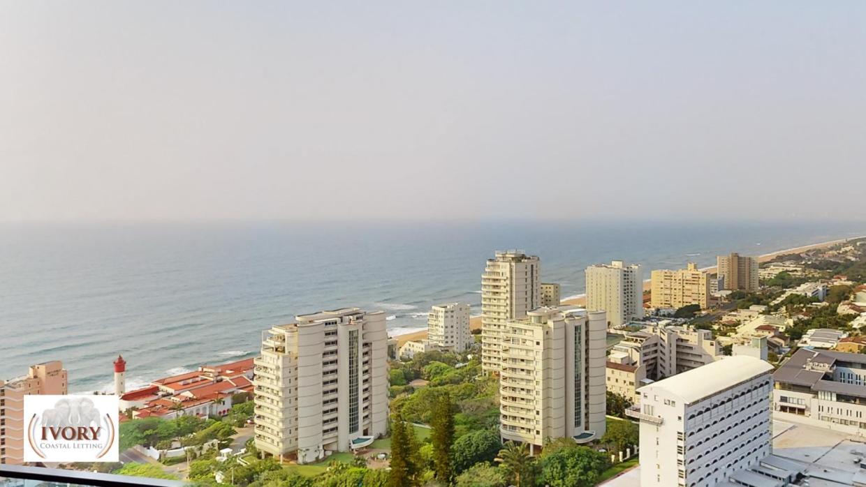 One-Bedroom Apartment with Balcony and Sea View photo 3