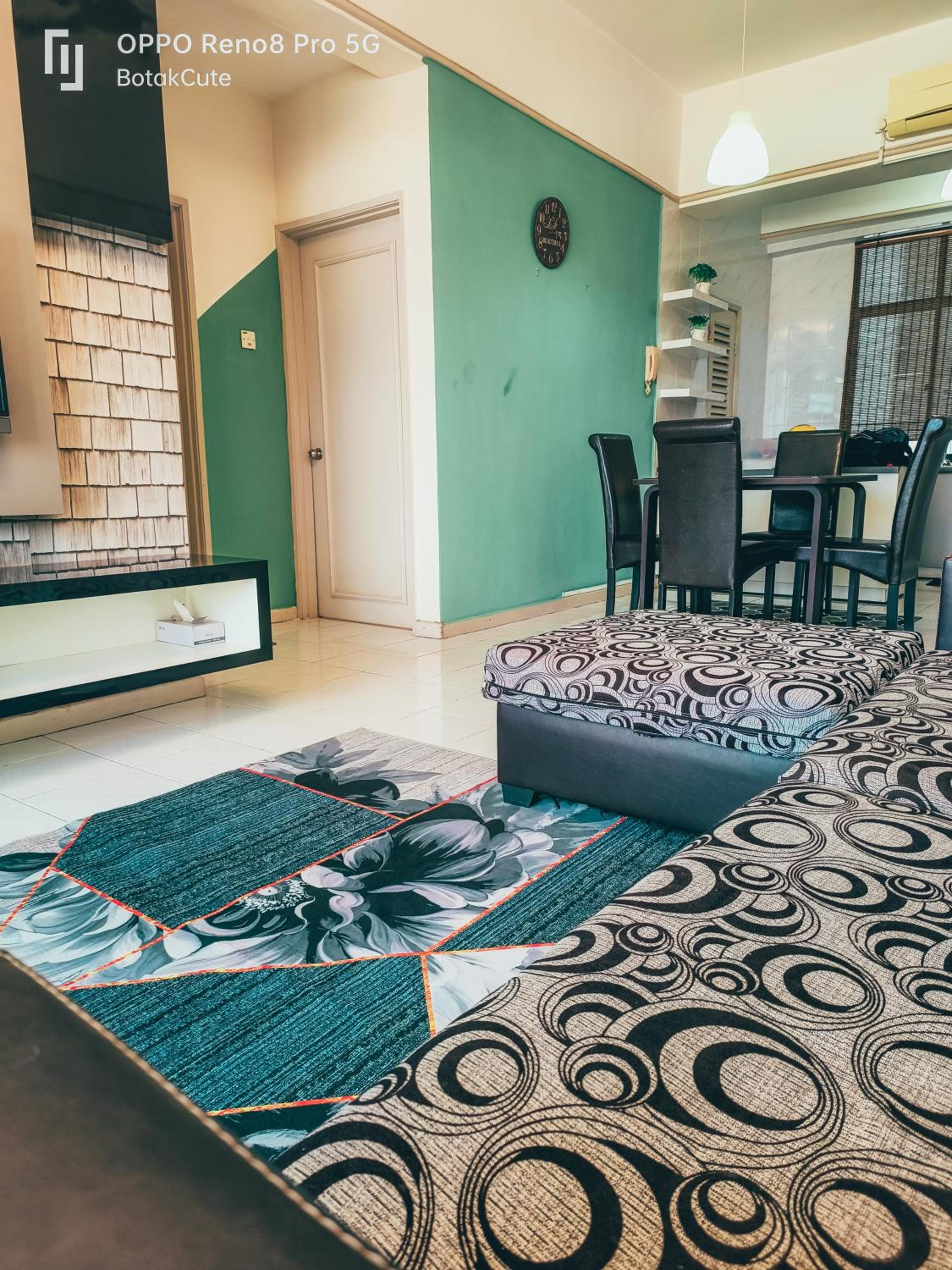 Two-Bedroom Apartment - Photo 12