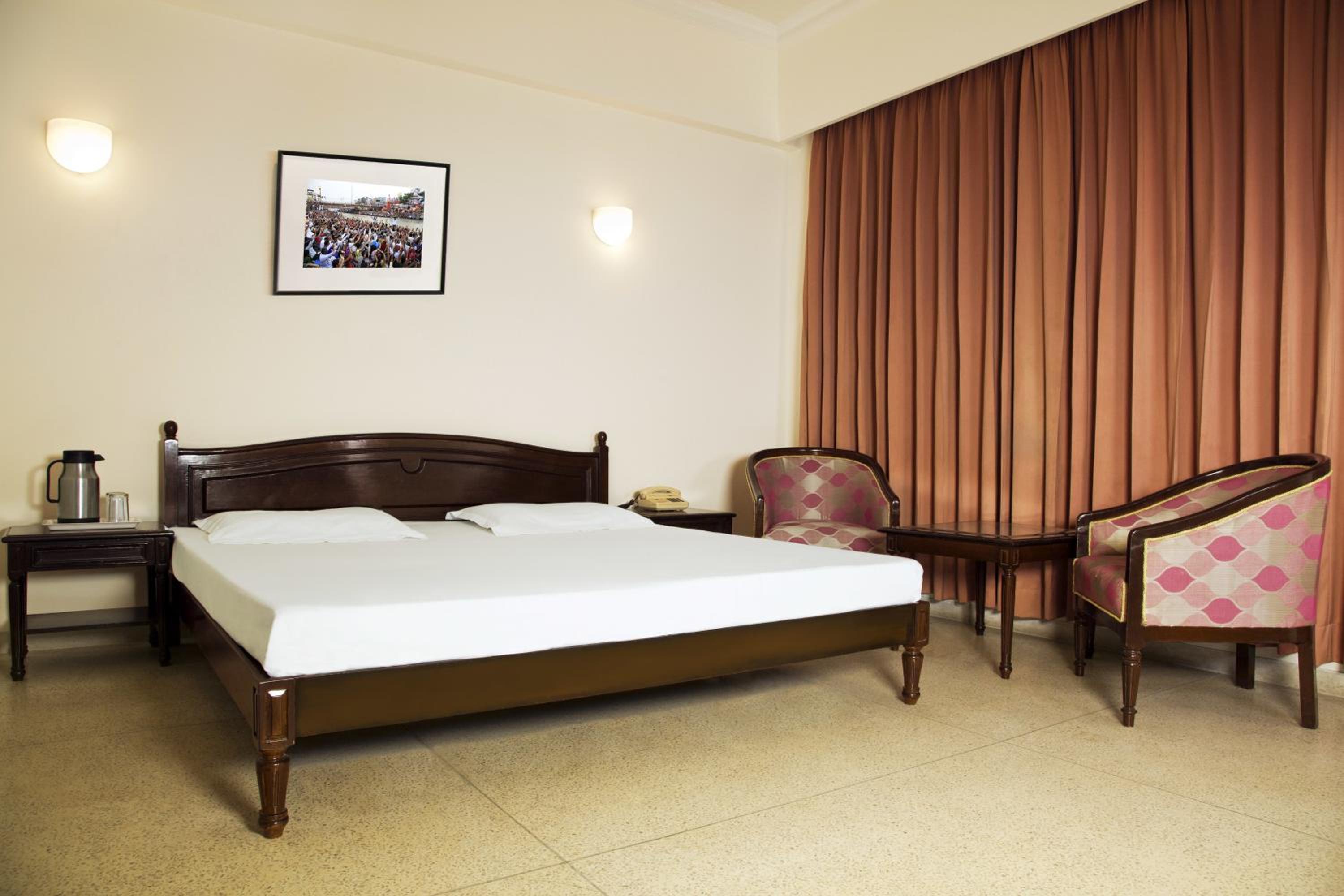 Standard Double Room photo 3