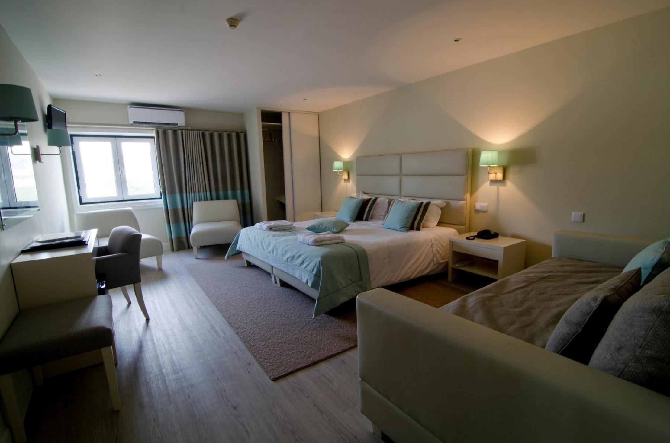 Family Room - Photo 1