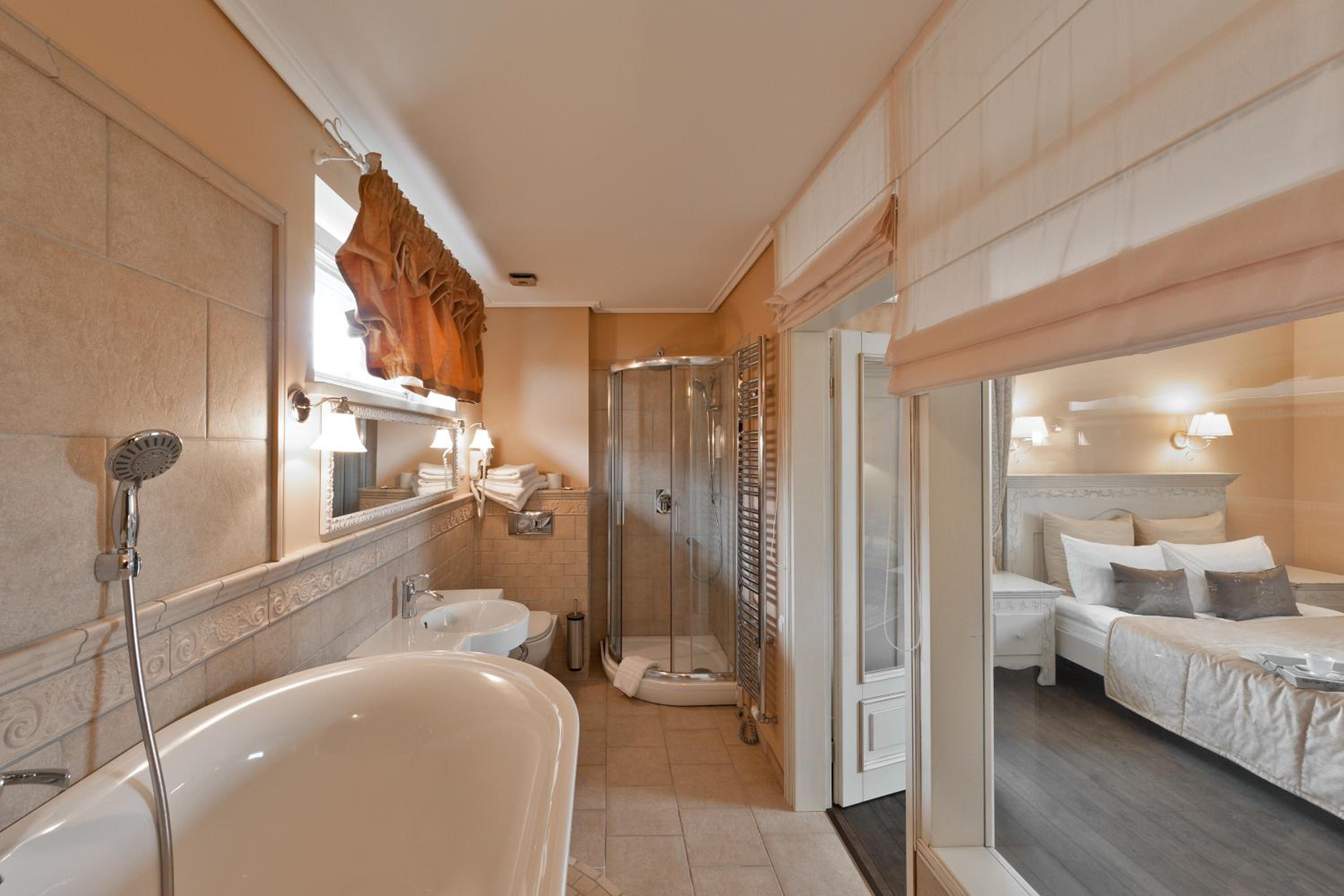 Deluxe Double Room - Photo 2