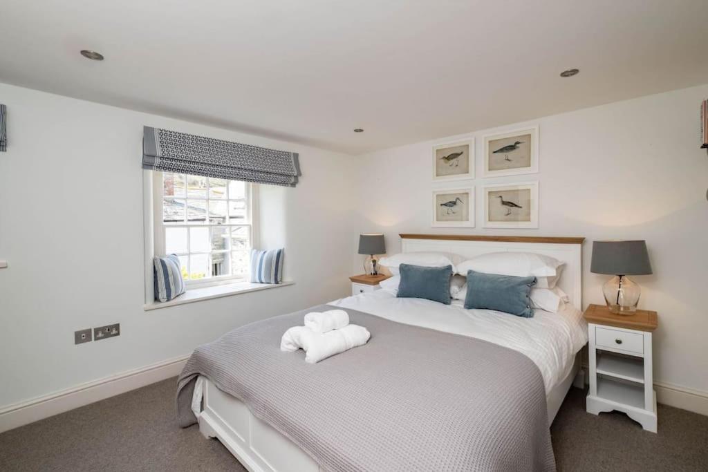 Four-Bedroom House photo 1