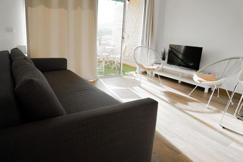 One-Bedroom Apartment photo 3
