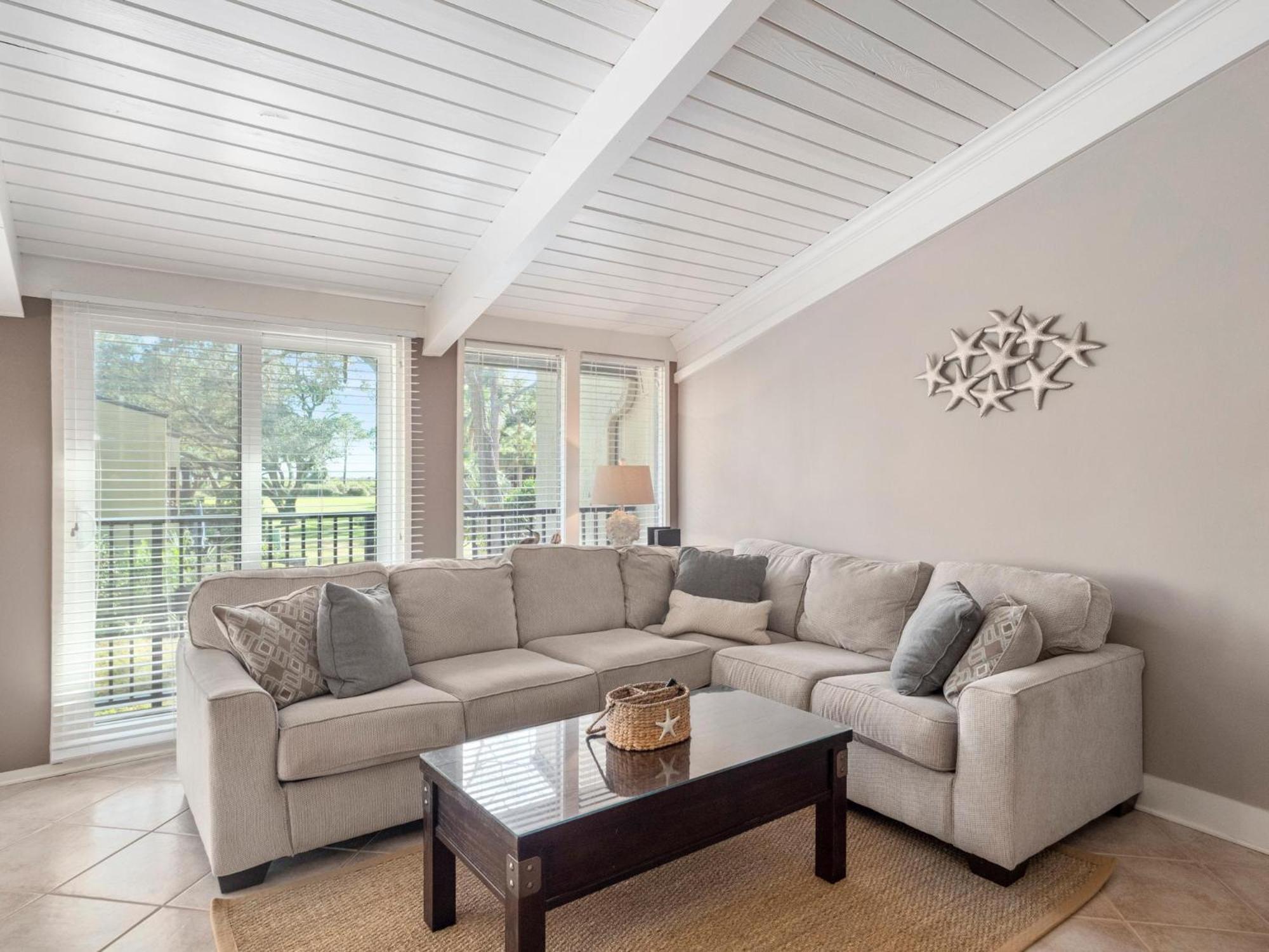 Three-Bedroom Villa photo 1
