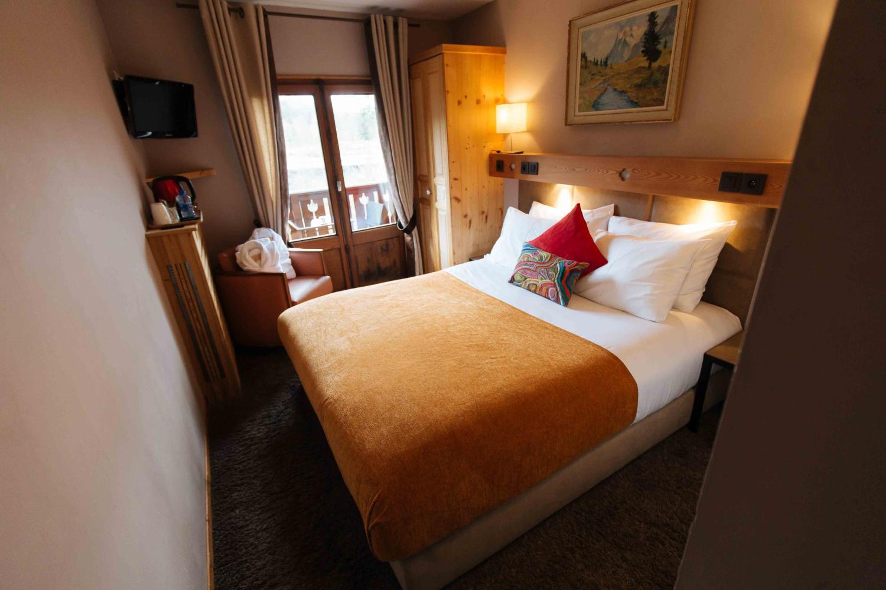 Small Double Room photo 1