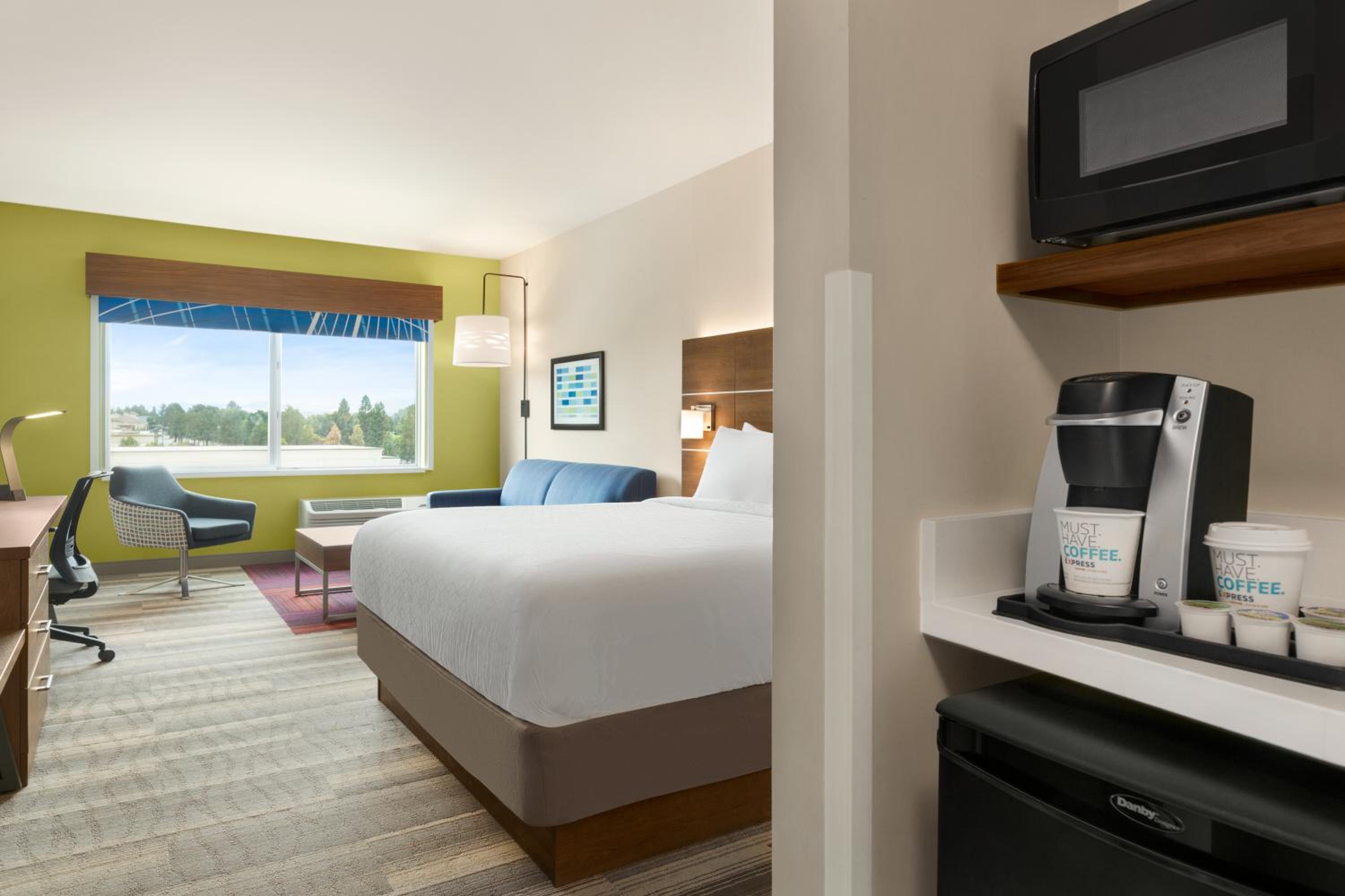 King Suite - Photo 1