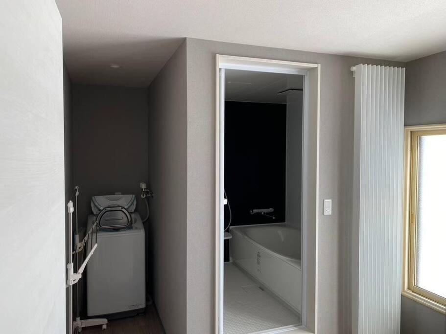 Four-Bedroom House photo 2