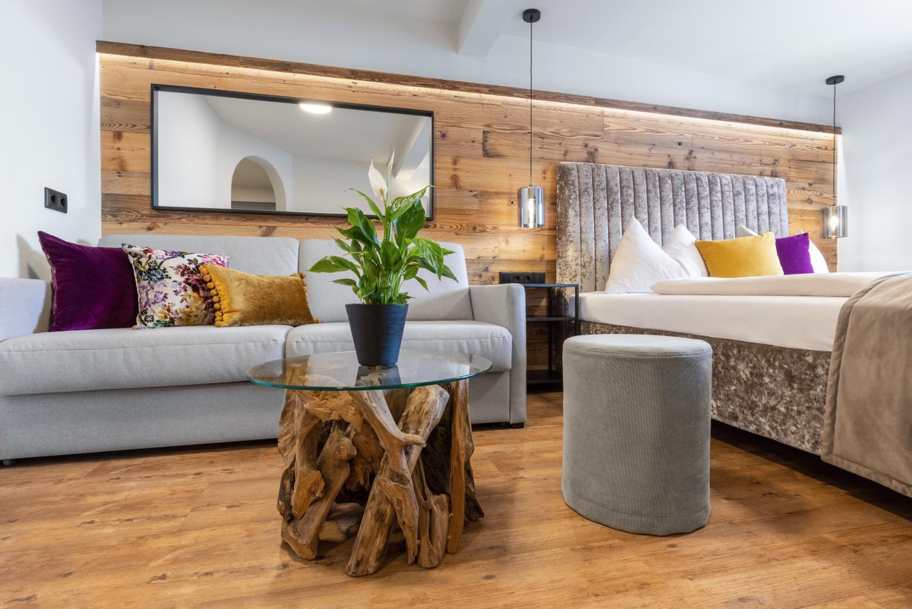 Family Room - Photo 8