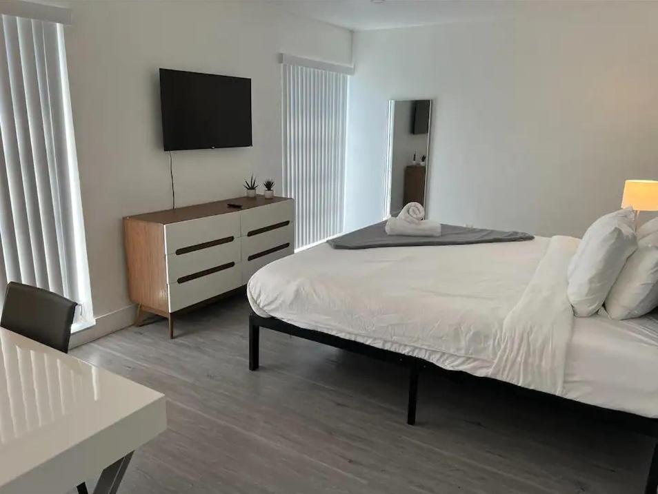 Two-Bedroom Apartment - Photo 1
