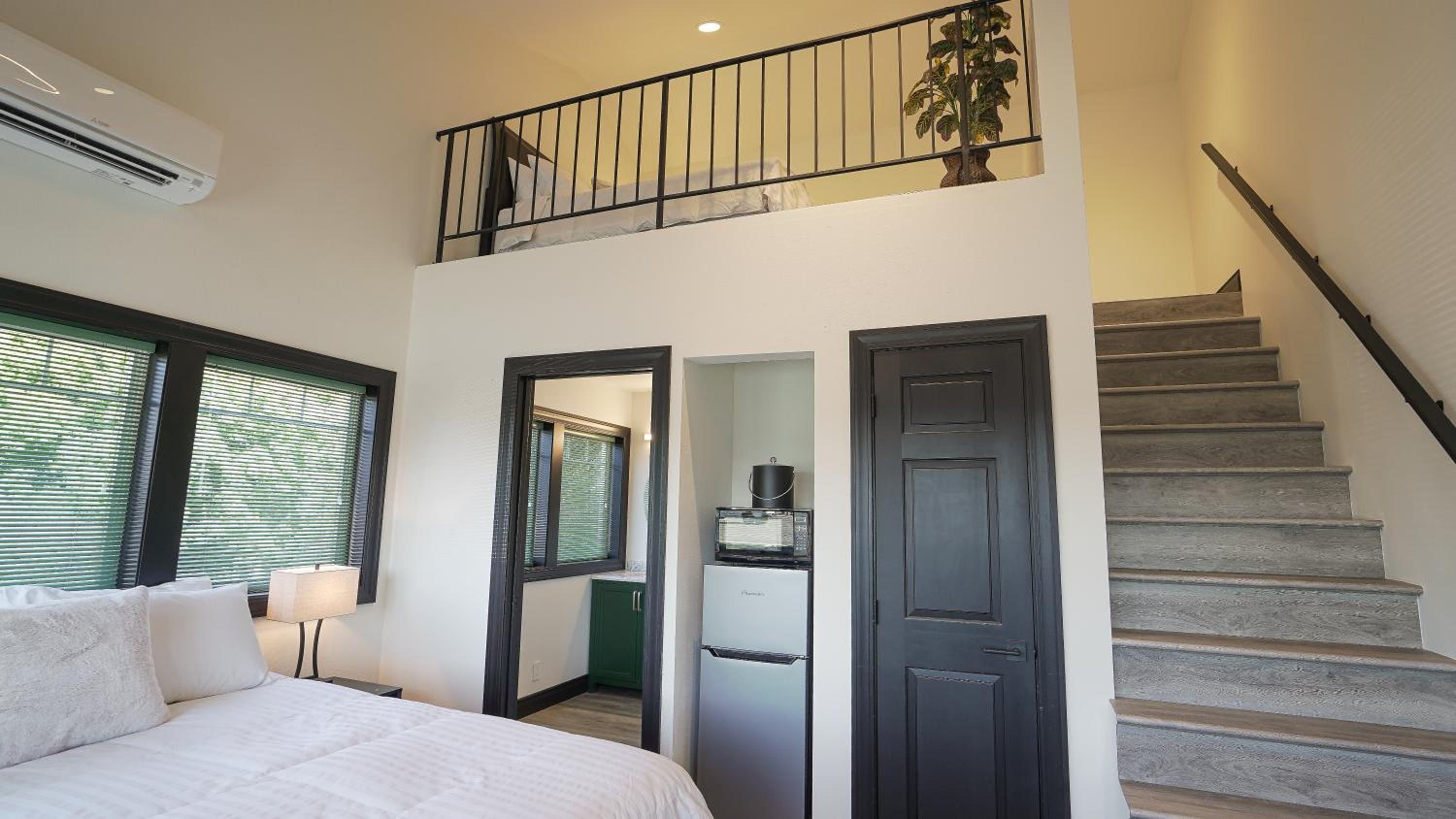 Deluxe Double Room (1 adult + 1 child) photo 3