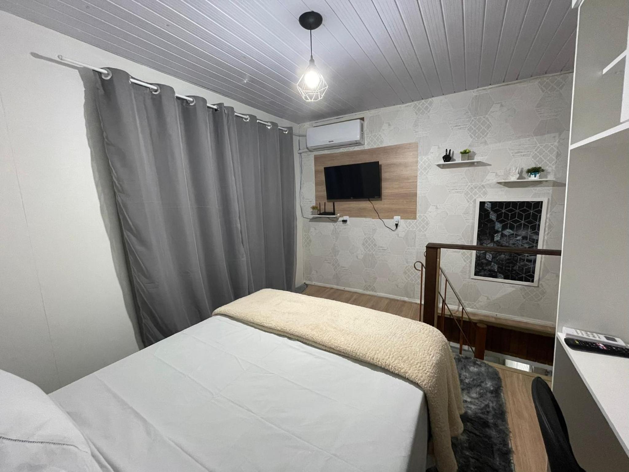 Apartment - Split Level - Photo 18