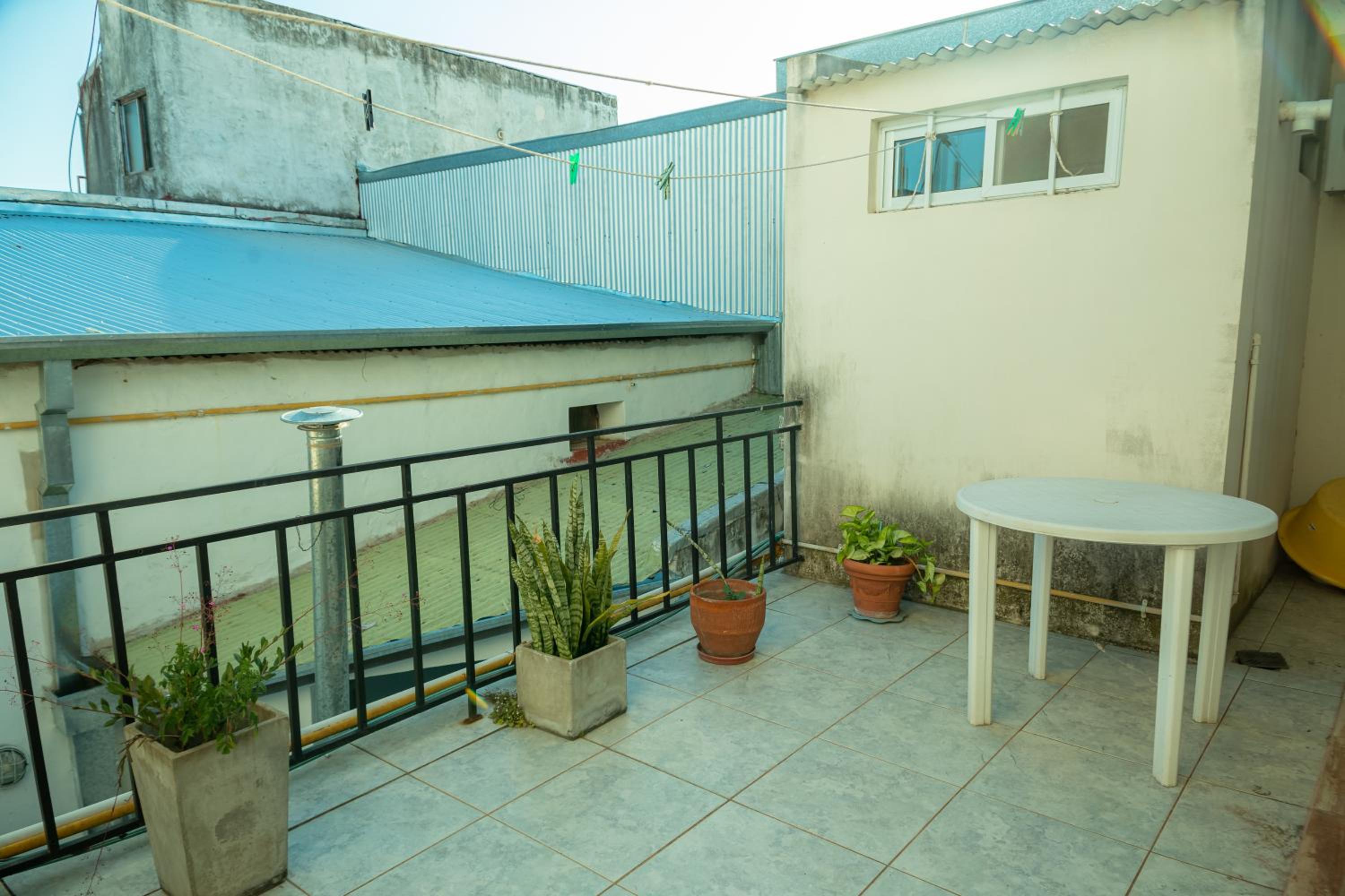 Family Room With Balcony photo 2
