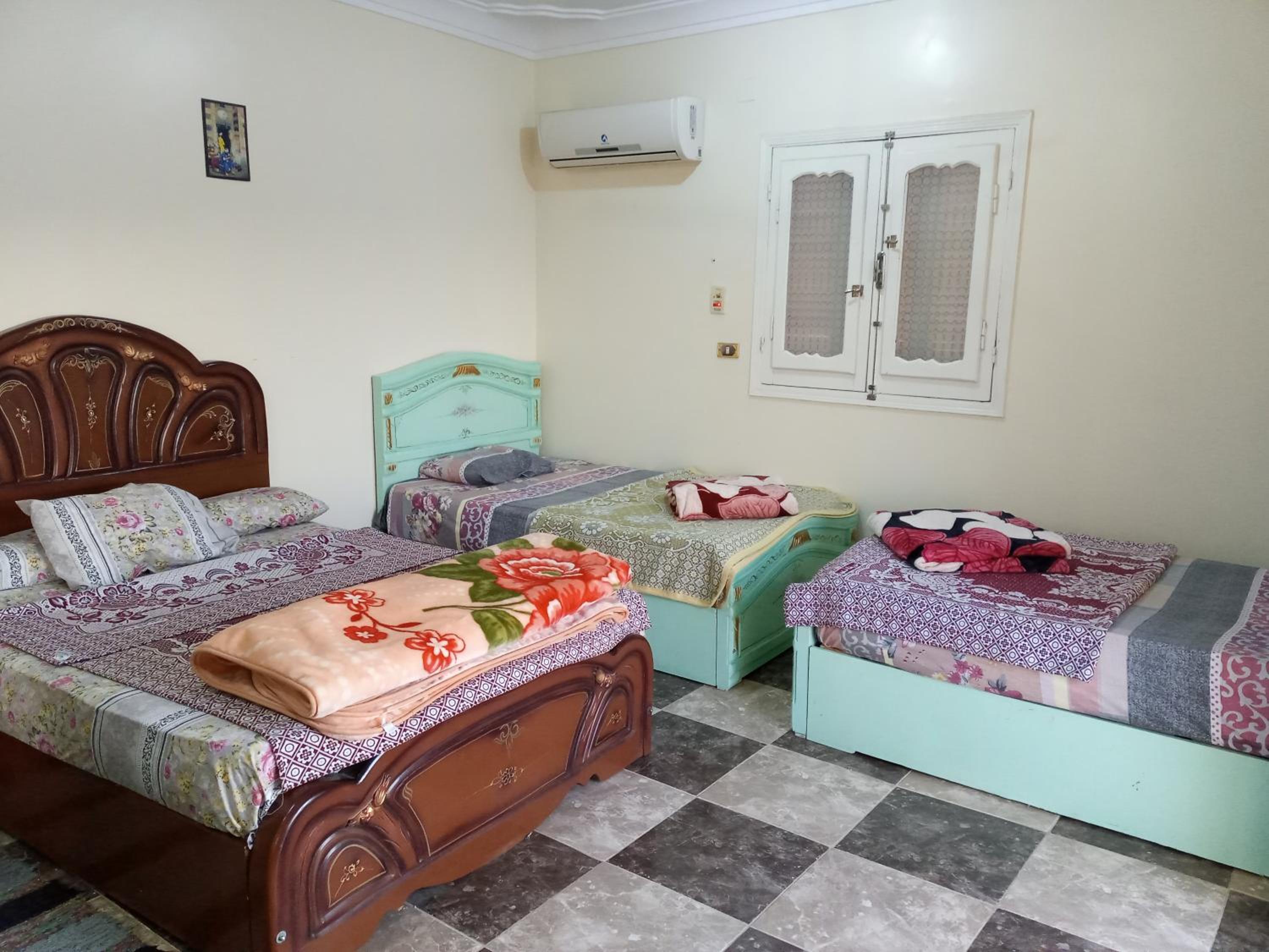 Triple Room with View - Photo 1