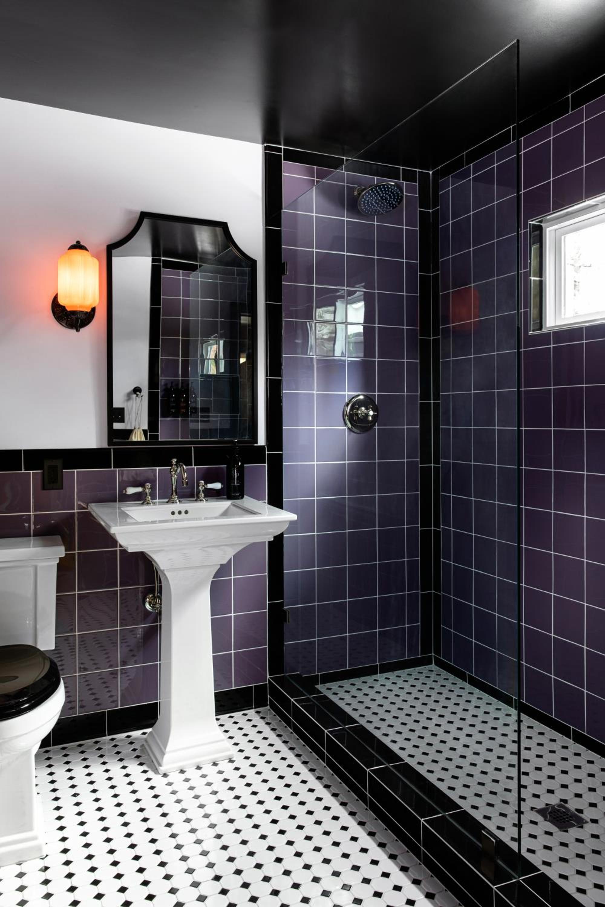 Four-Bedroom House - Photo 13