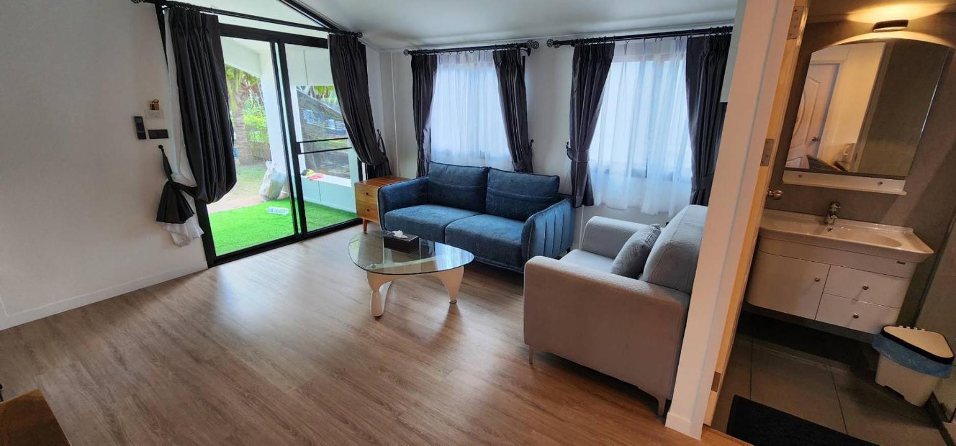 Deluxe Quadruple Room photo 1