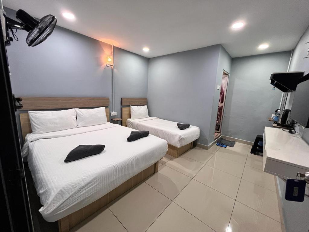 Standard Triple Room - Photo 5