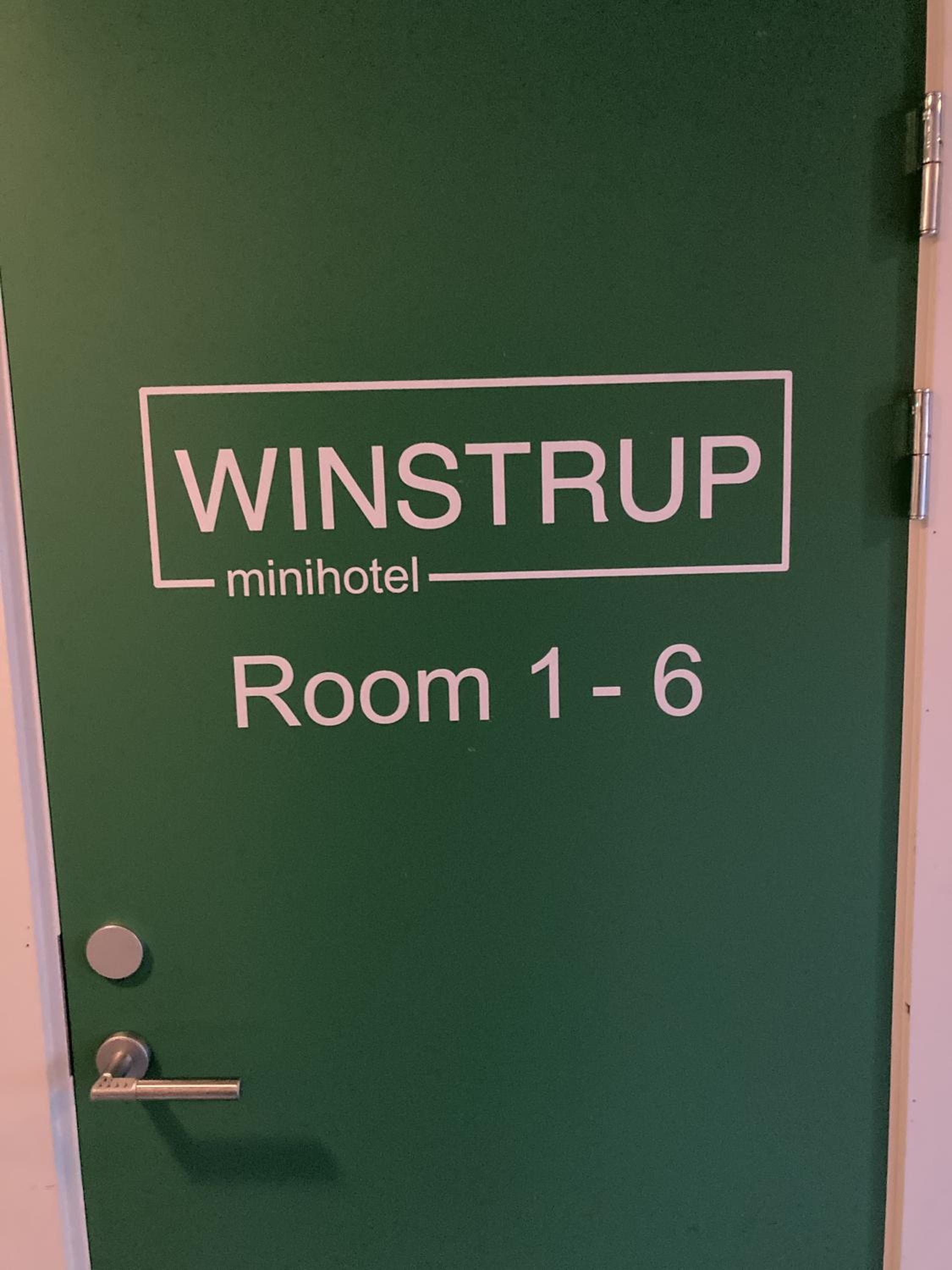 Small Twin Room photo 2