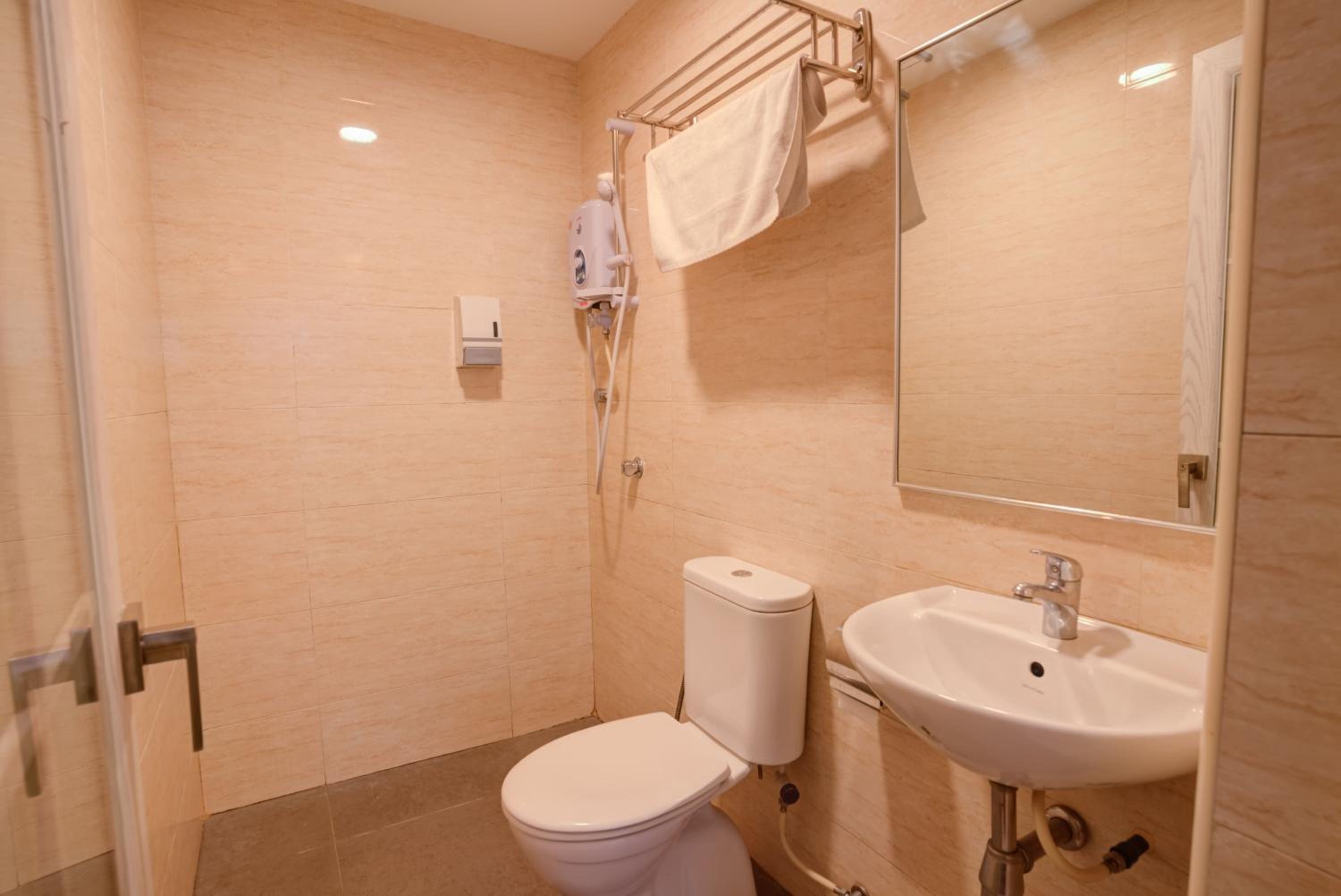 Superior Queen Room - Photo 3
