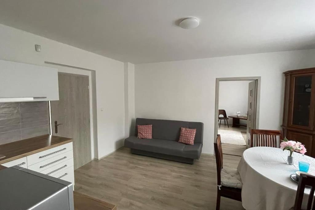Apartment photo 3