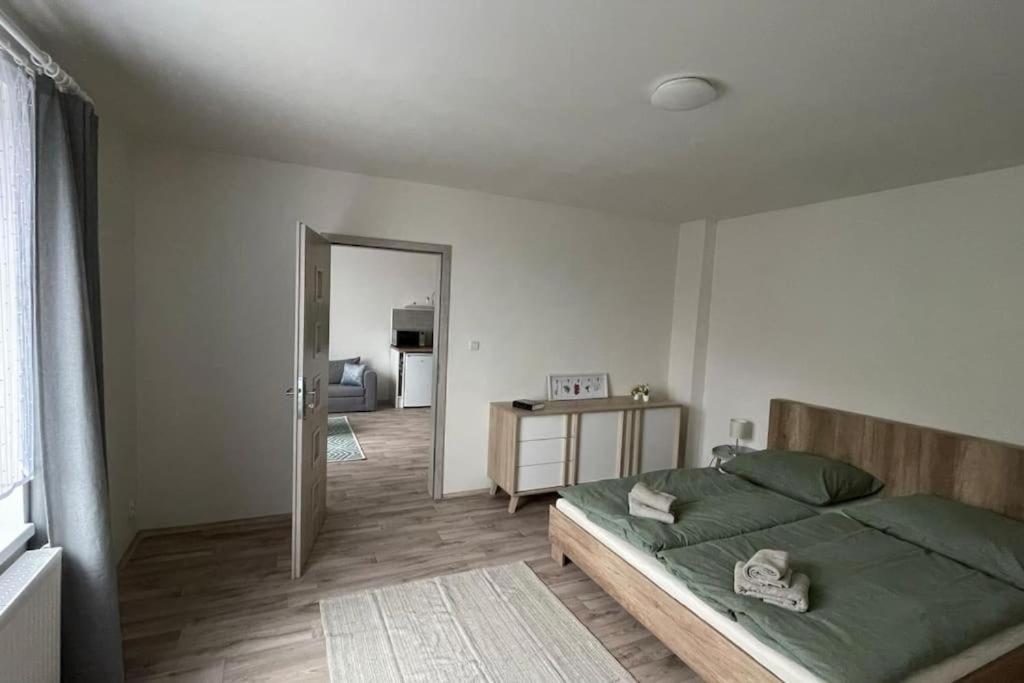 Apartment photo 2