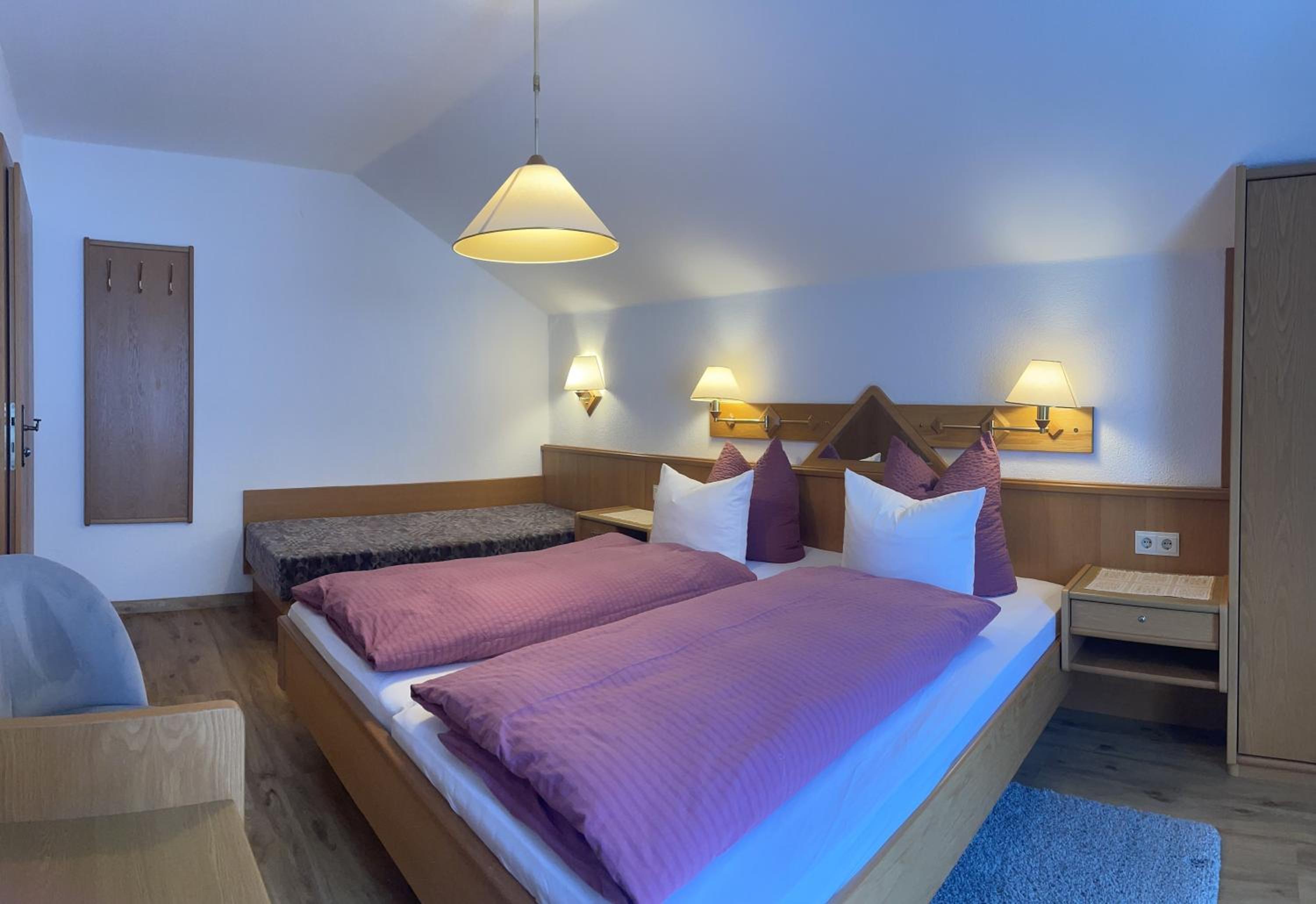 Two-Bedroom Apartment with Balcony photo 2