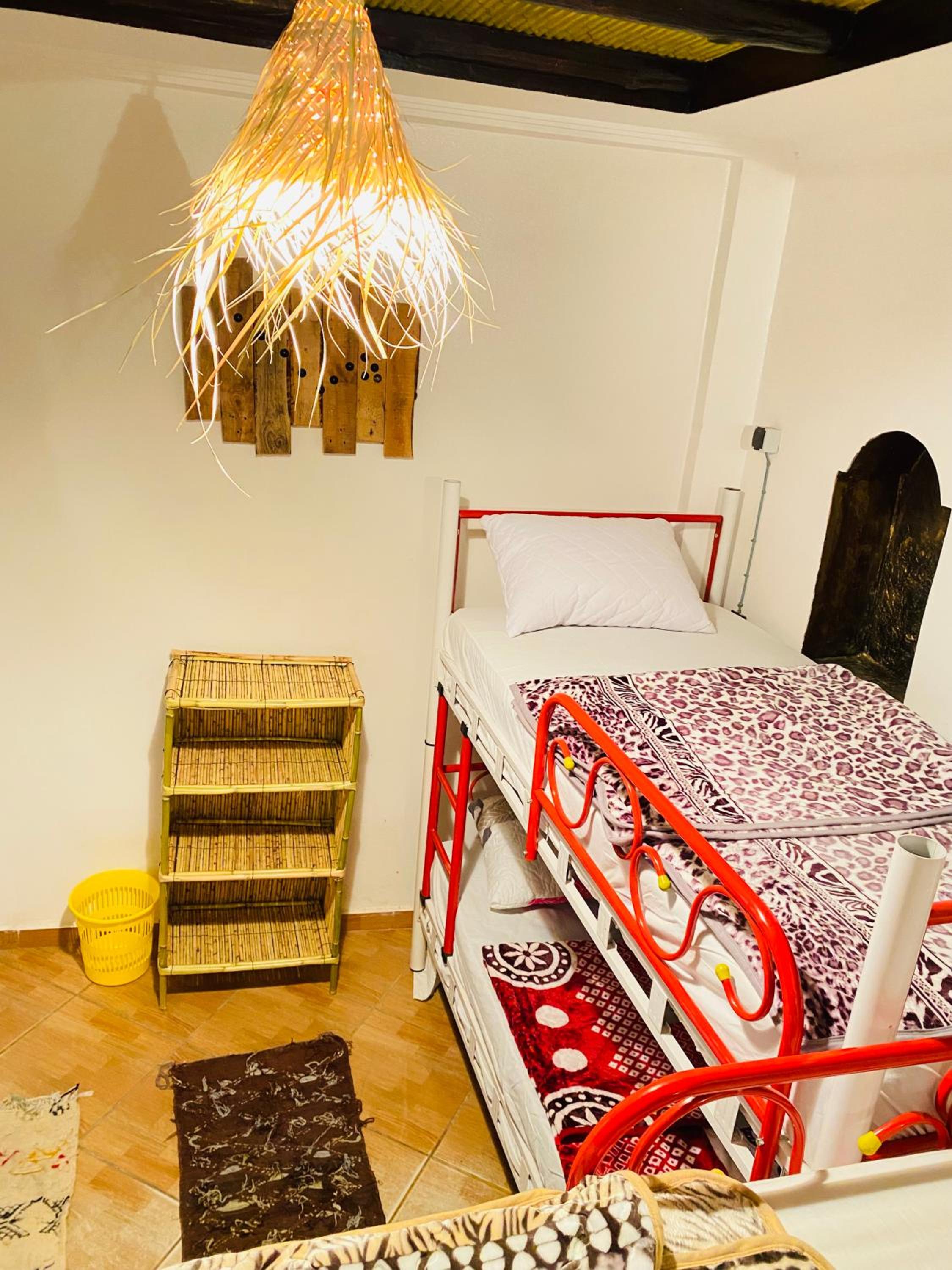 Bed in 4-Bed Mixed Dormitory Room photo 3