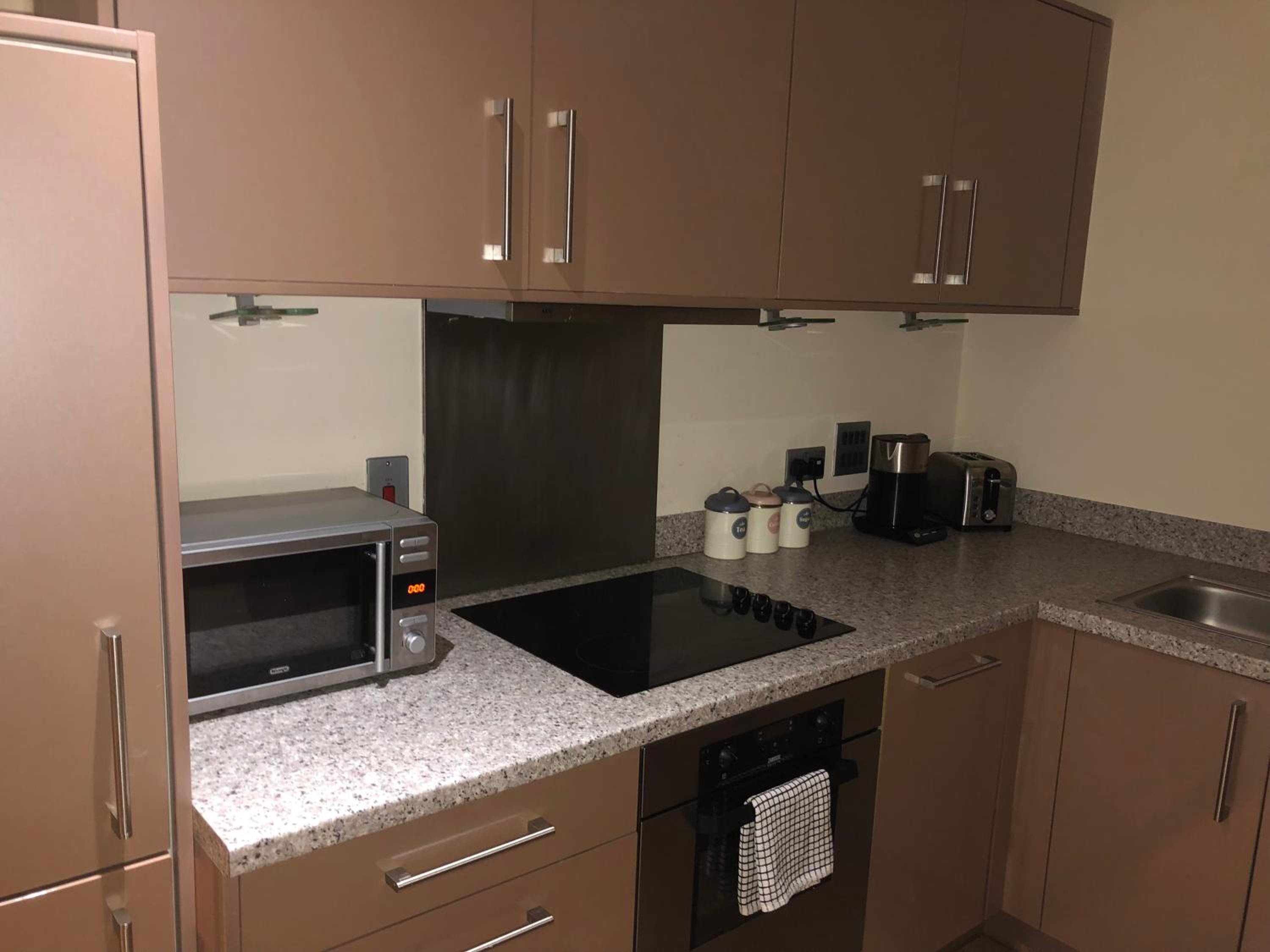 One-Bedroom Apartment - Photo 17