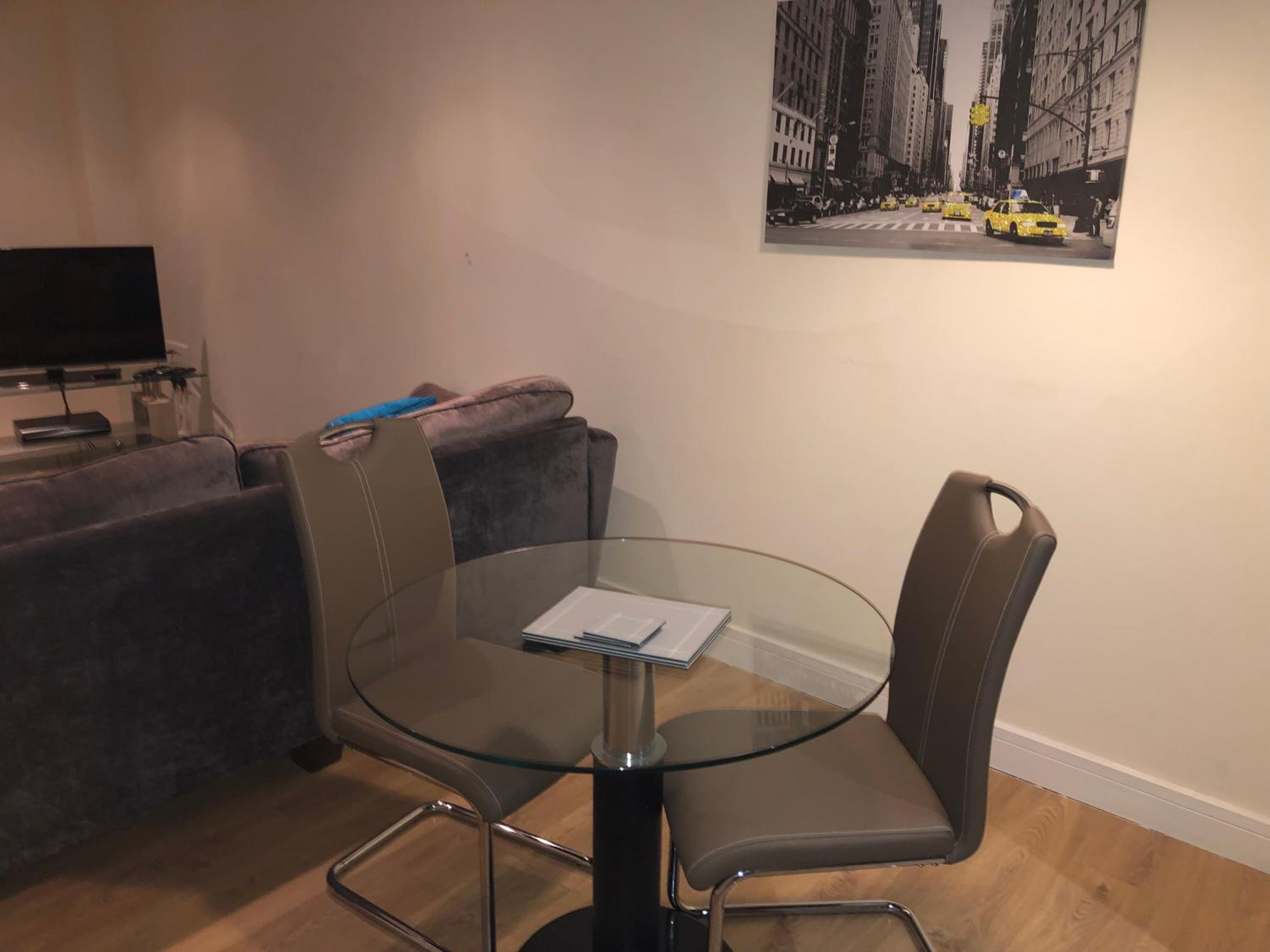 One-Bedroom Apartment - Photo 14