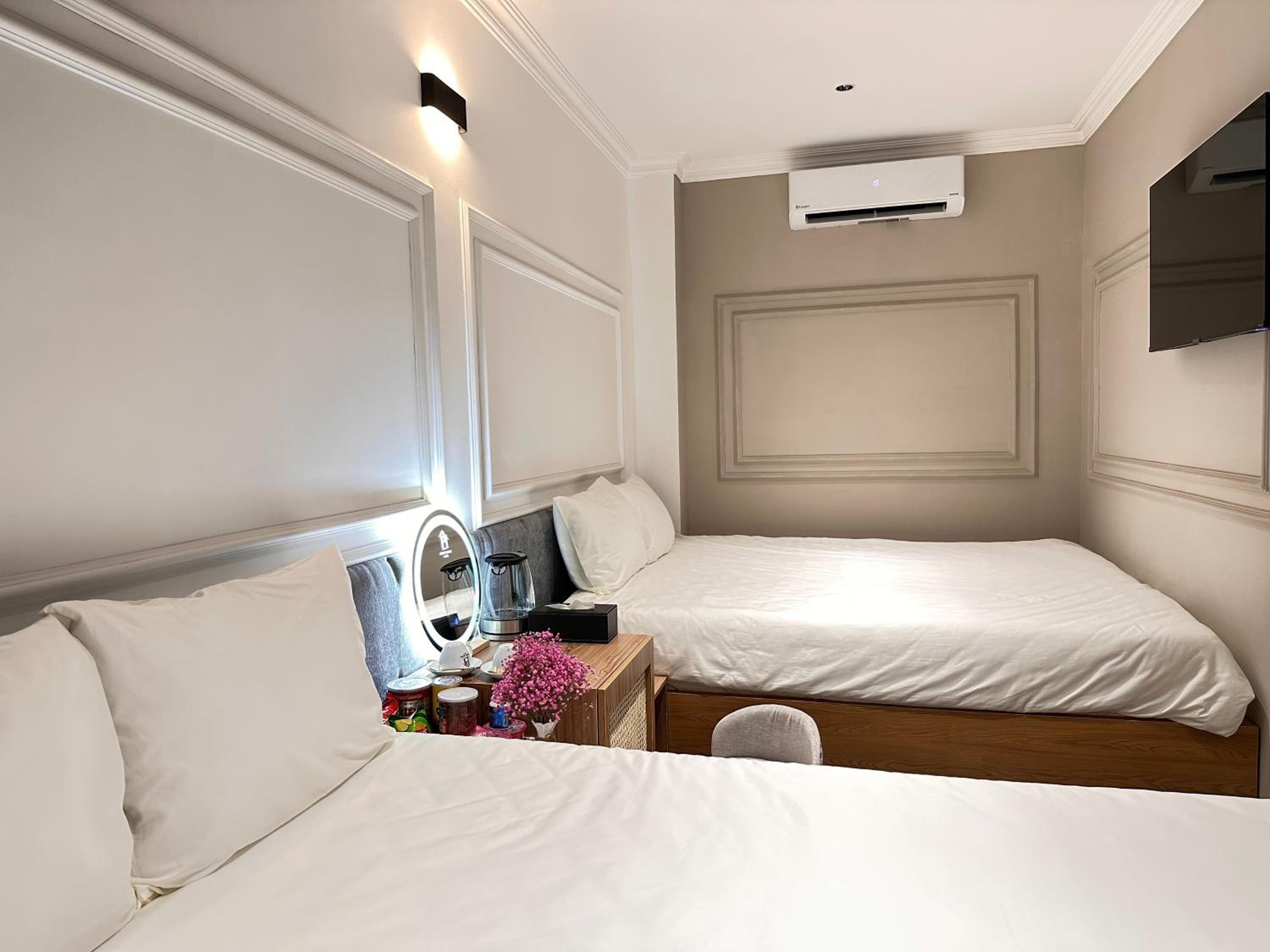Triple Room